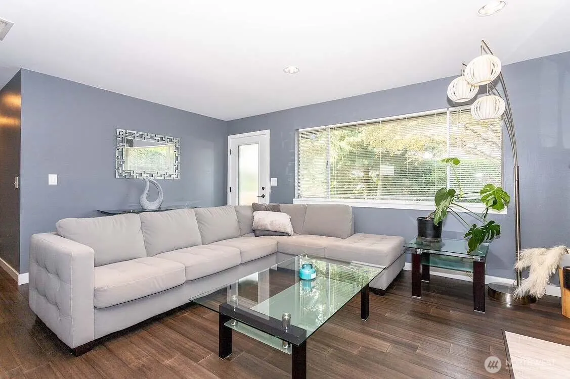 Property photo for 10750 61st Avenue S, Seattle photo 5