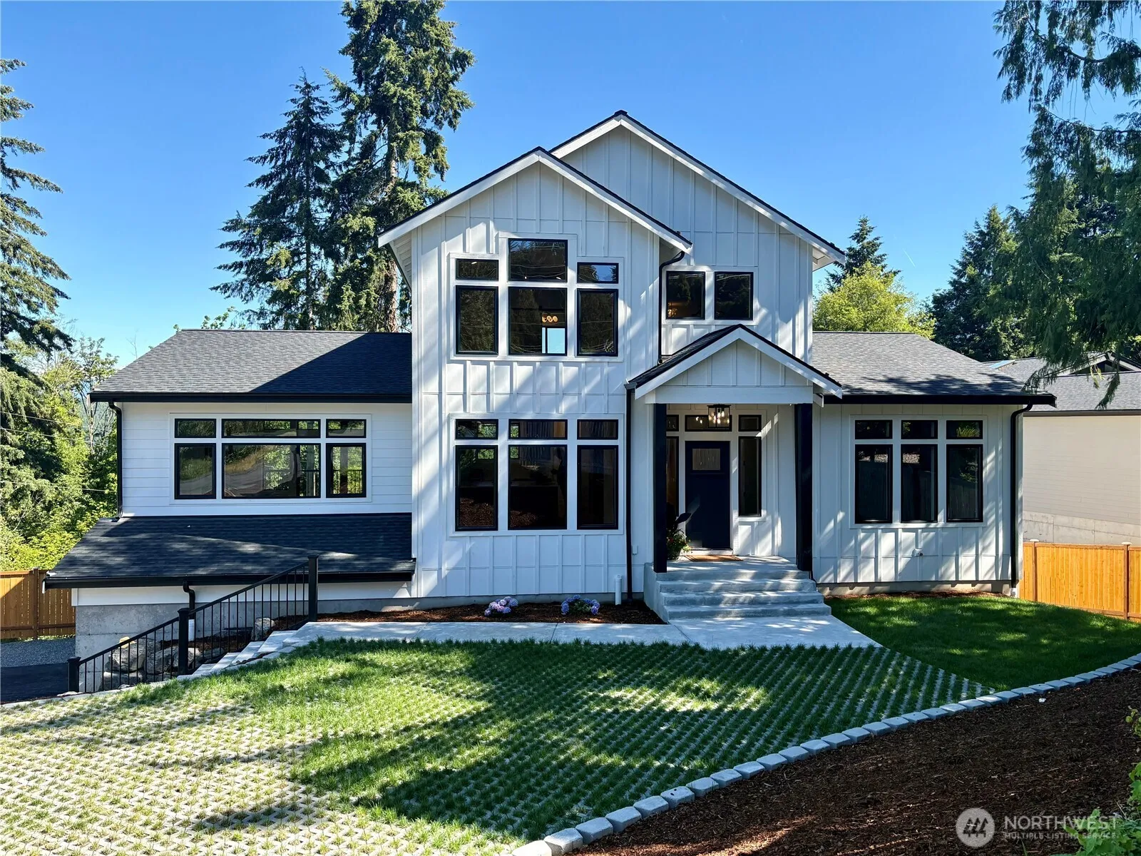 Property photo for 13820 Military Road E, Puyallup