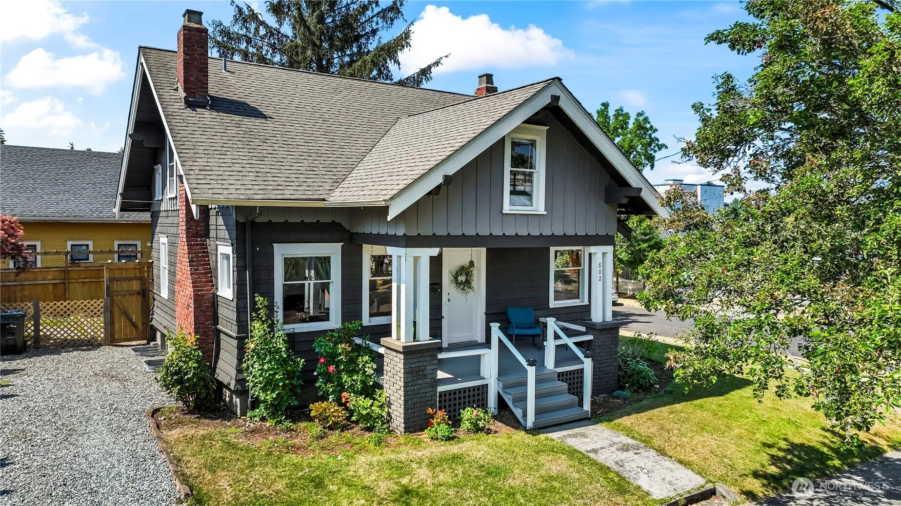 Property photo for 802 S Junett Street, Tacoma photo 2