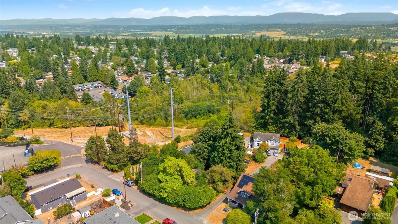 Property photo for 7713 Grant Drive, Everett