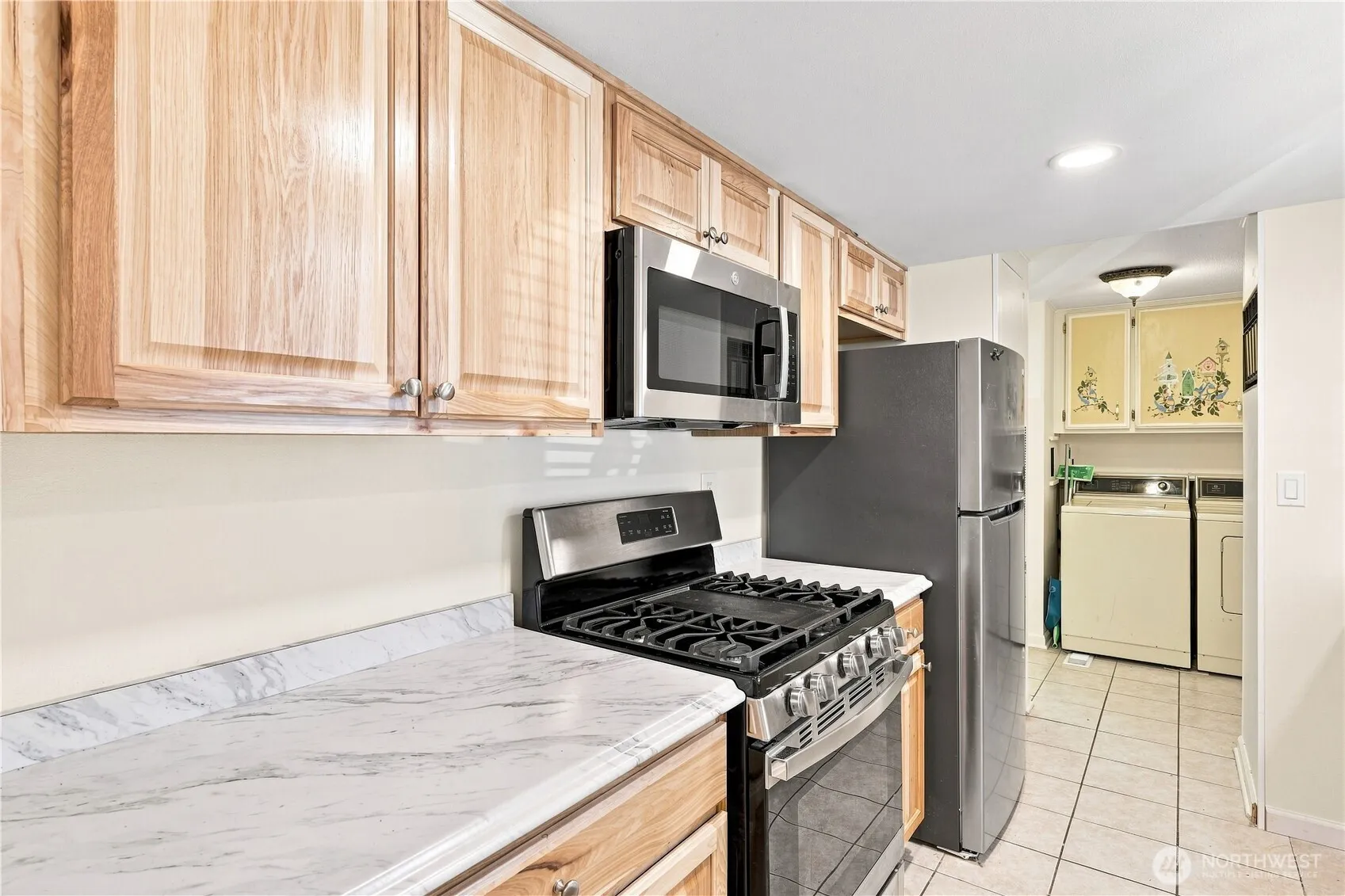 Property photo for 18425 Ne 95th Street #63, Redmond photo 4