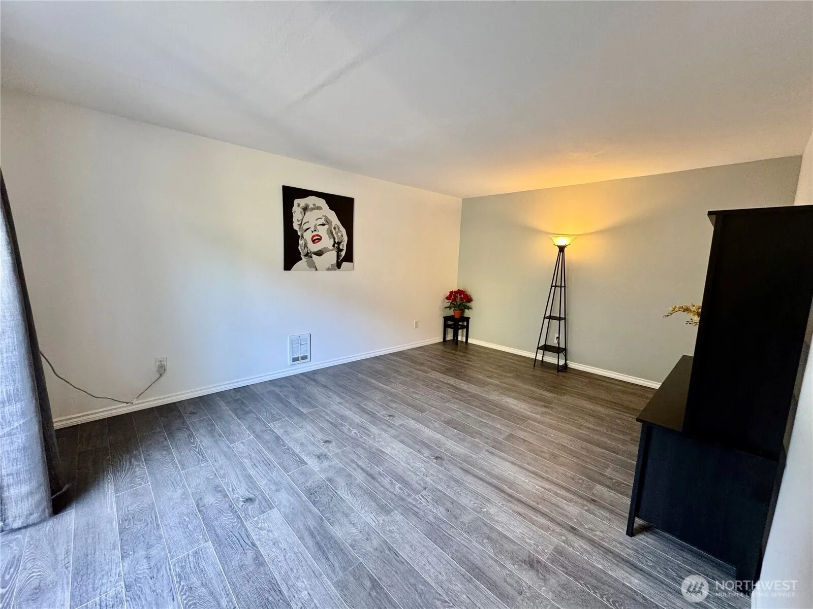 Property photo for 6006 N 15th Street #c-106, Tacoma photo 2