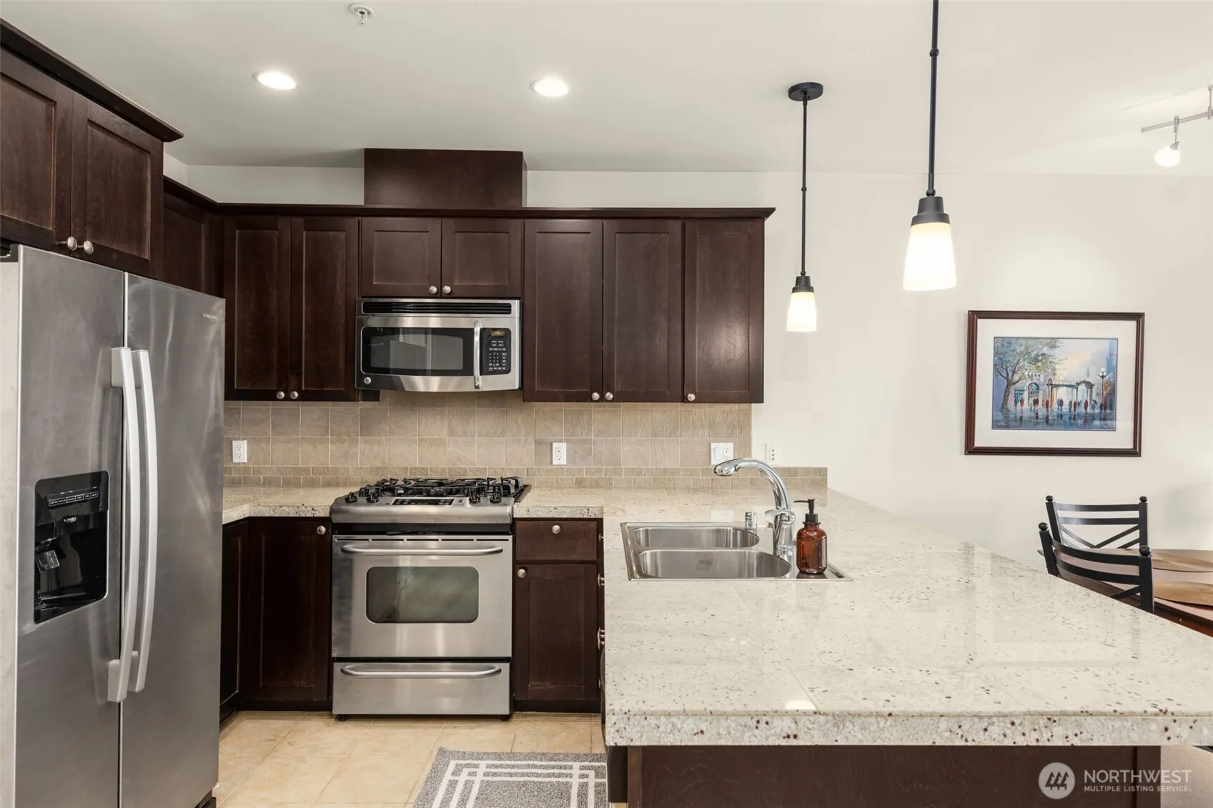 Property photo for 6801 Greenwood Avenue N #304, Seattle photo 5