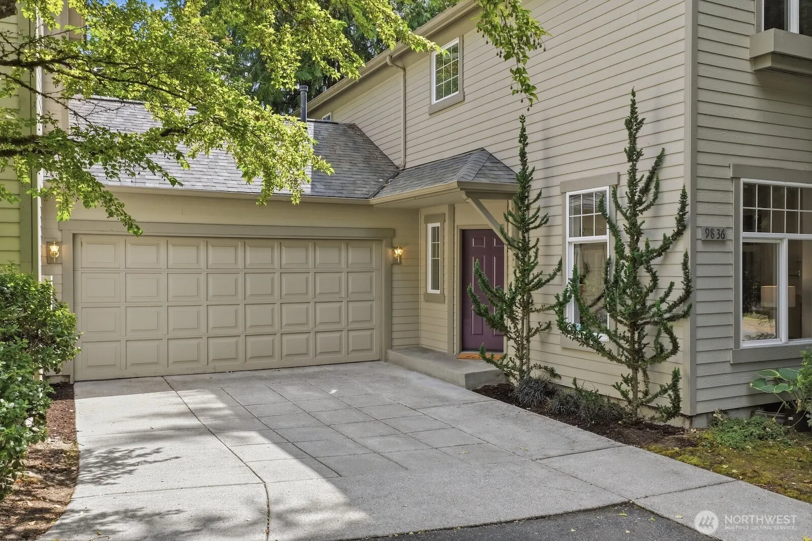 Property photo for 9836 Ne 130th Place, Kirkland photo 2