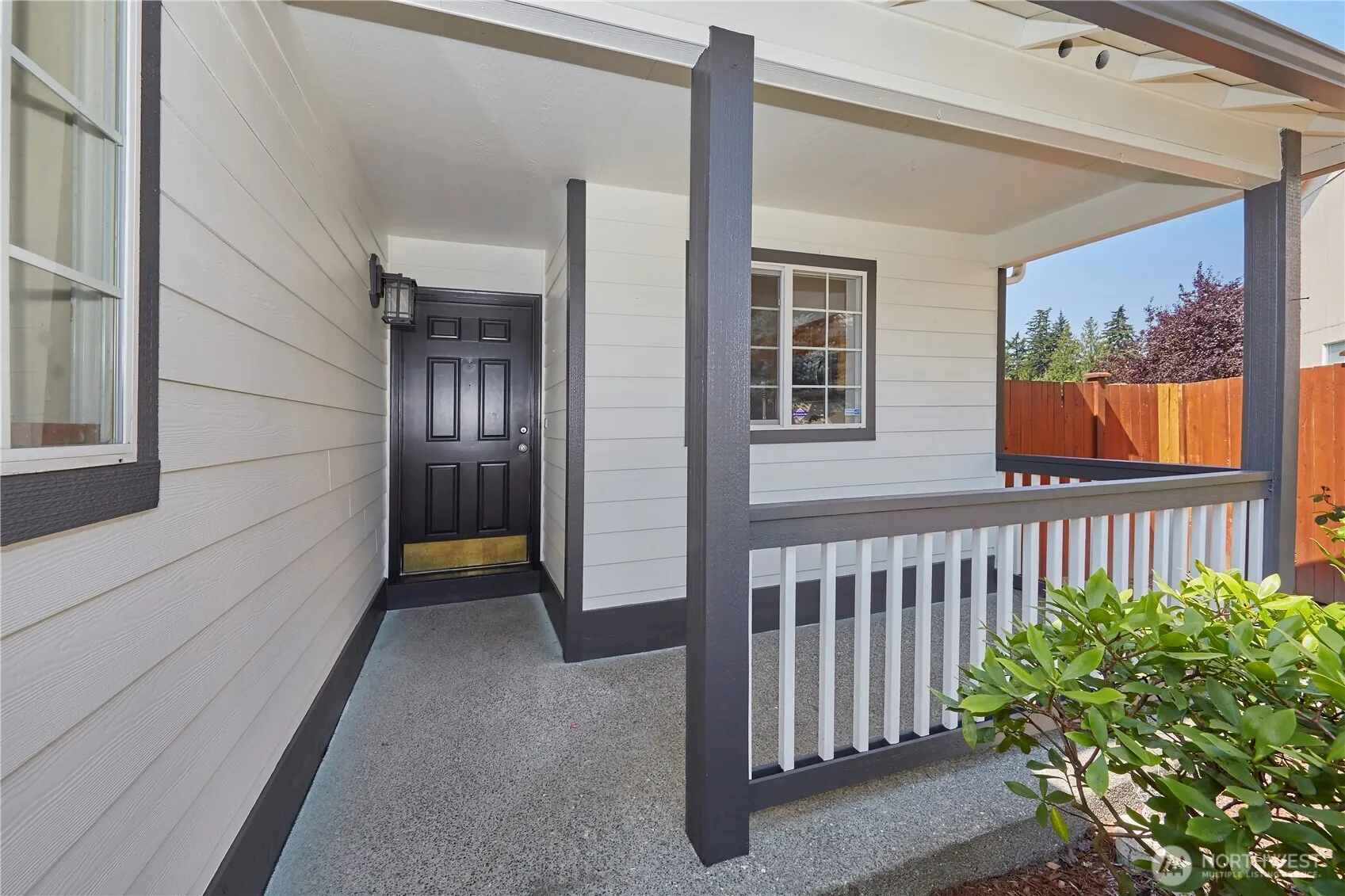 Property photo for 6804 E 132nd Street Ct, Puyallup photo 3