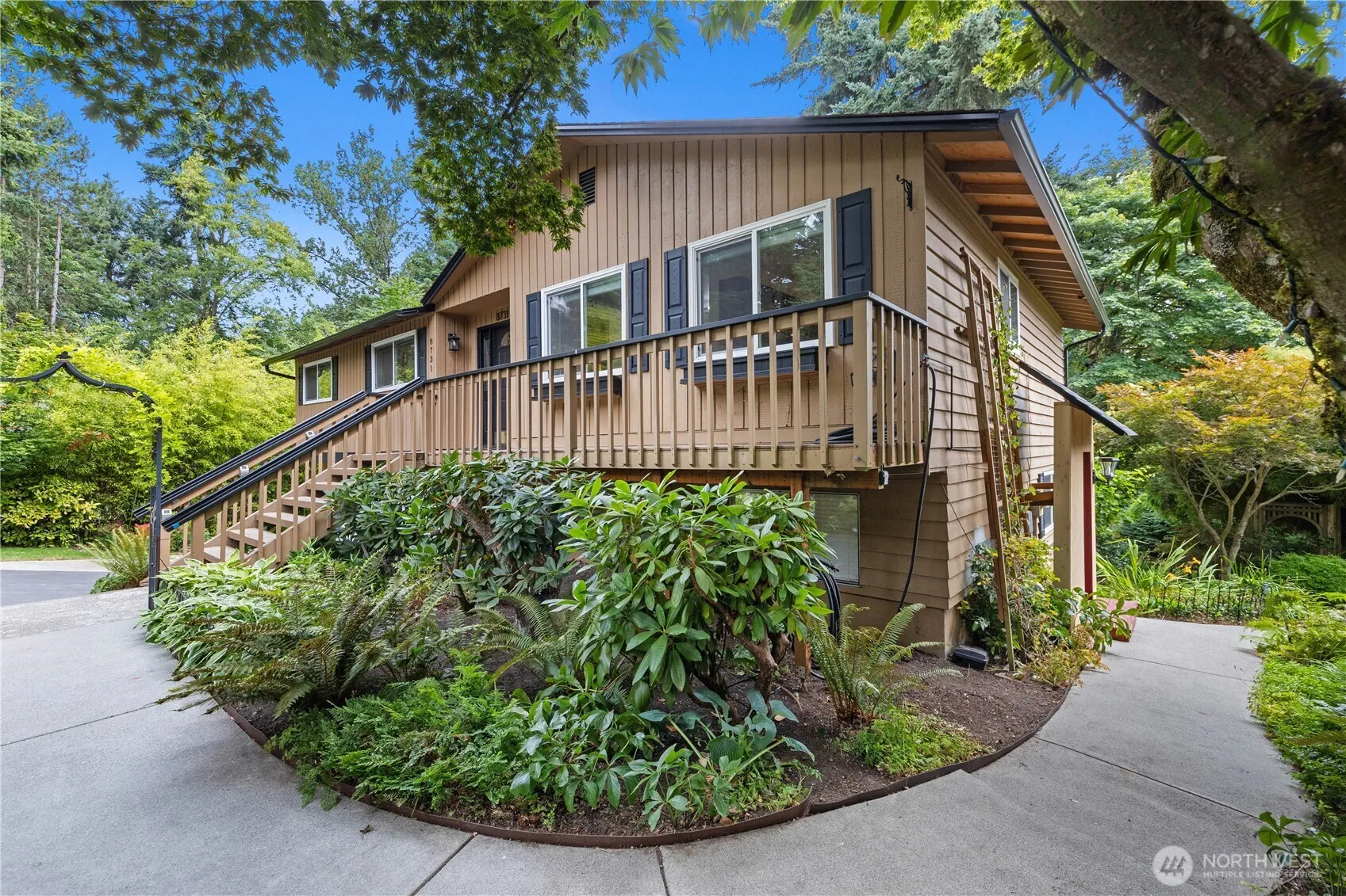 Property photo for 8731 Shadow Wood Drive, Everett photo 2