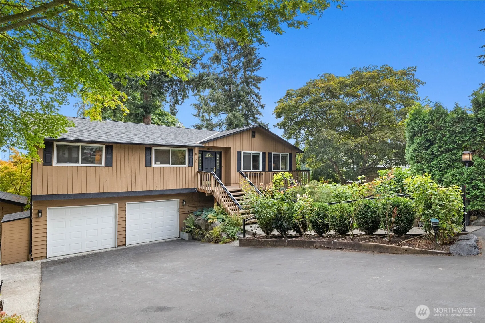 Property photo for 8731 Shadow Wood Drive, Everett