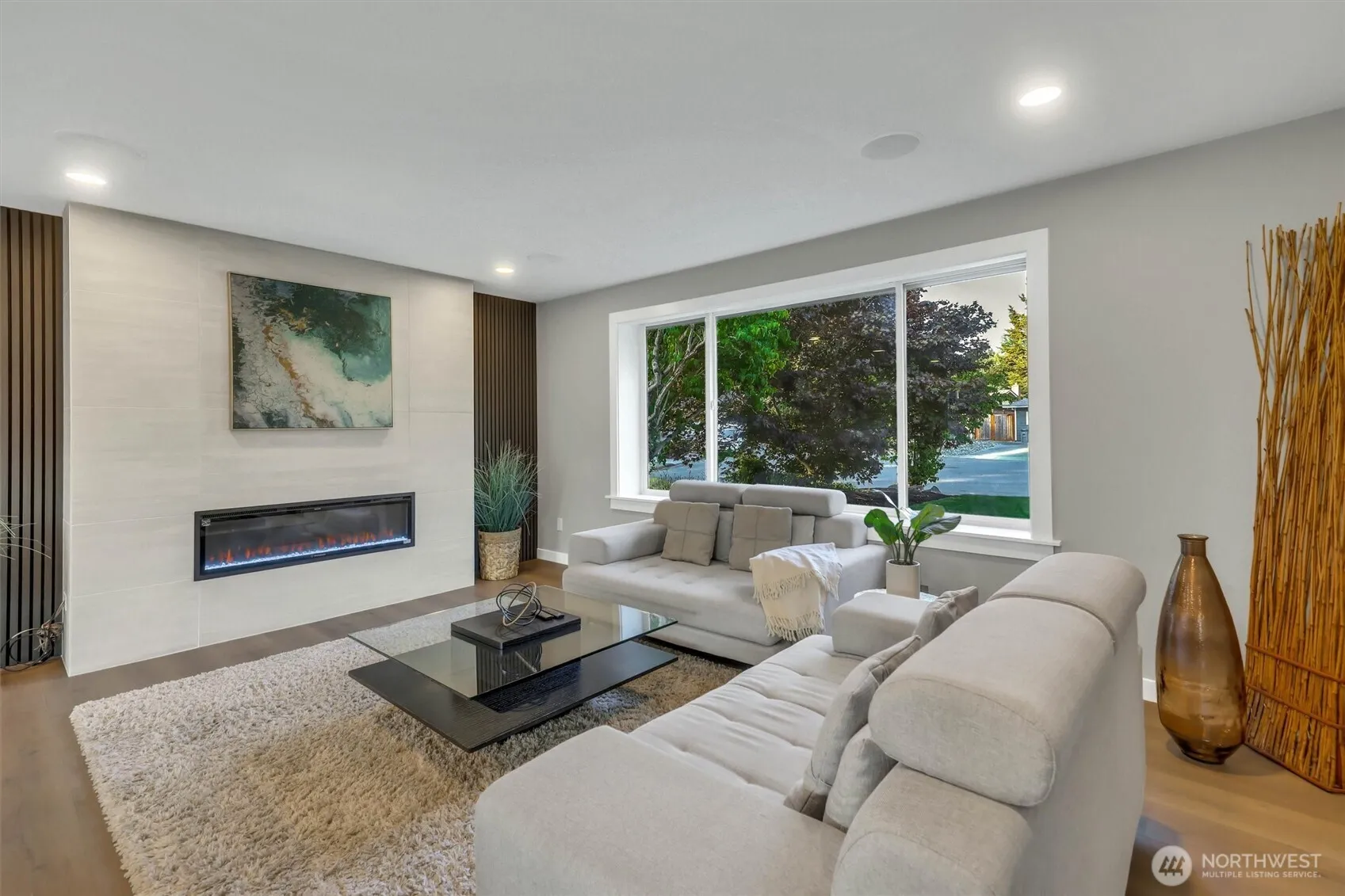 Property photo for 14737 112th Avenue Ne, Kirkland photo 5