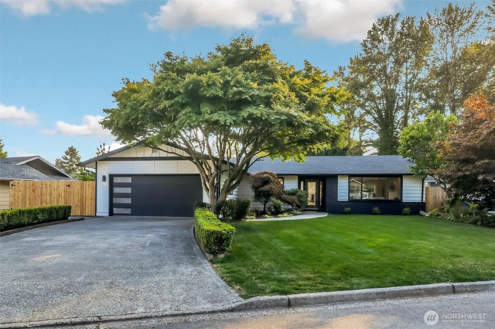 Property photo for 14737 112th Avenue Ne, Kirkland