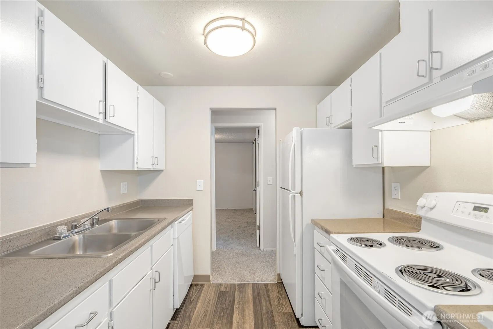Property photo for 177 S 340th Street, Federal Way photo 4