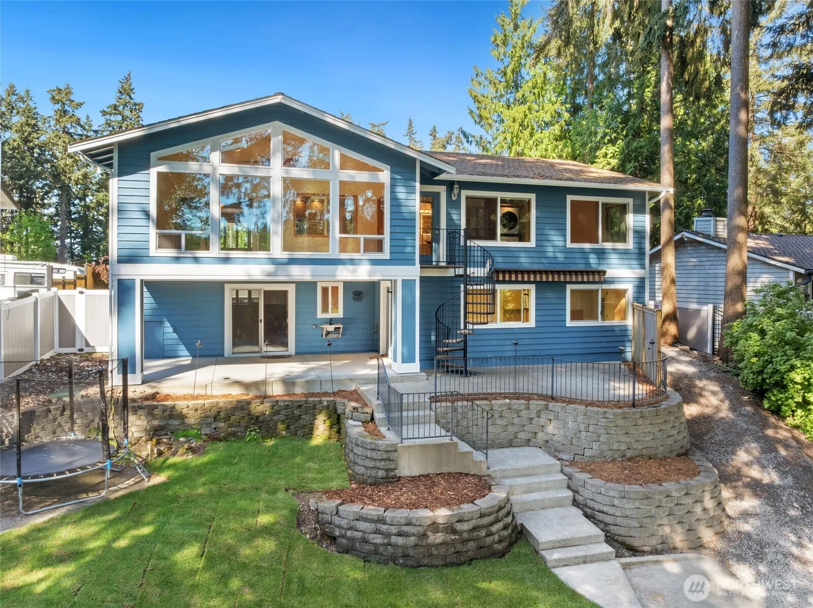 Property photo for 4820 W Tapps Drive E, Lake Tapps photo 3