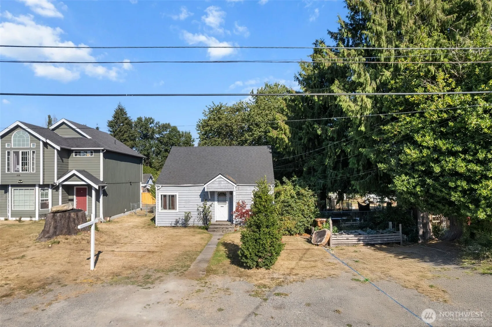 Property photo for 8643 Tacoma Avenue S, Tacoma photo 2