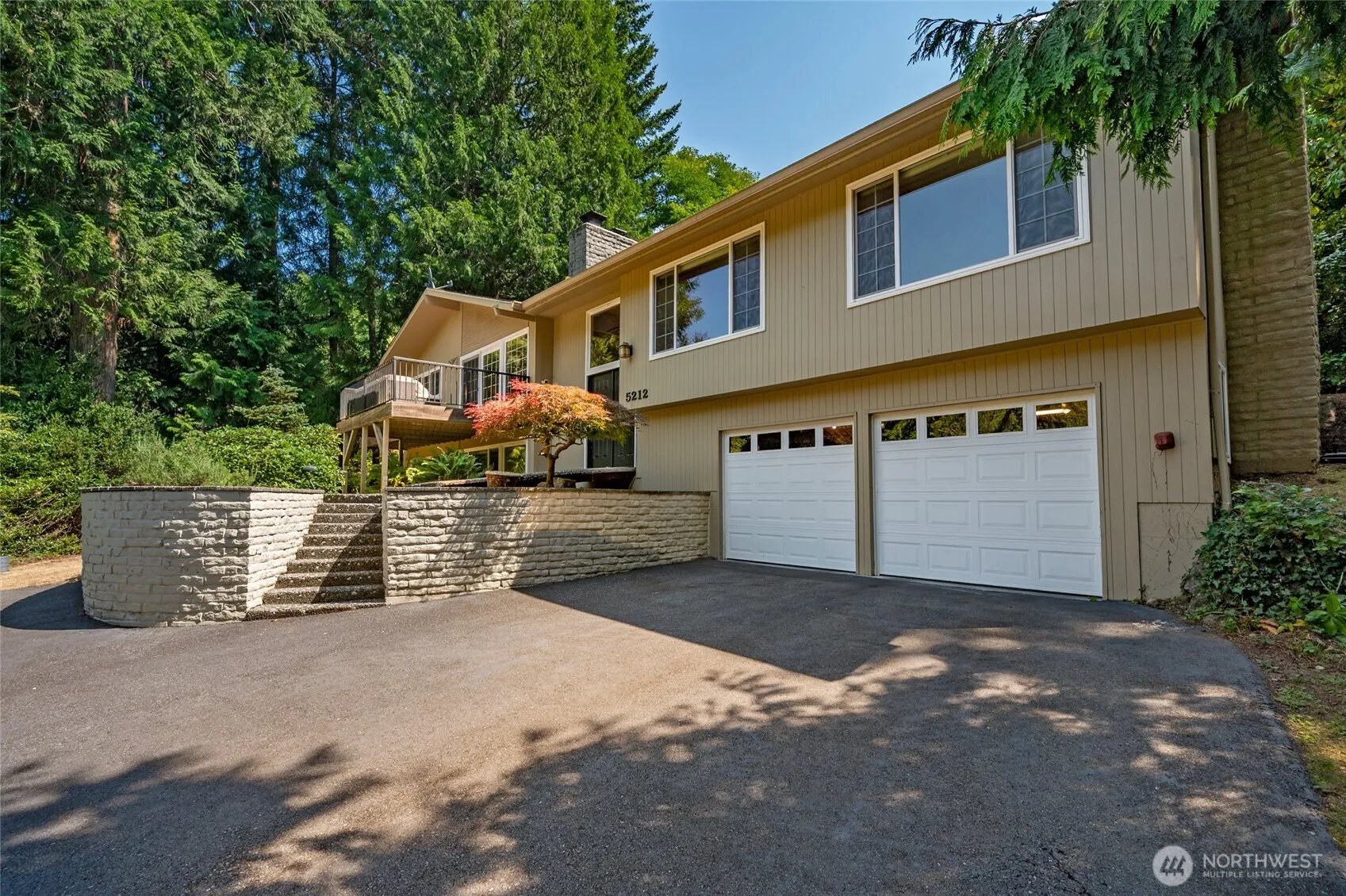 Property photo for 5212 W Mercer Place, Mercer Island photo 3
