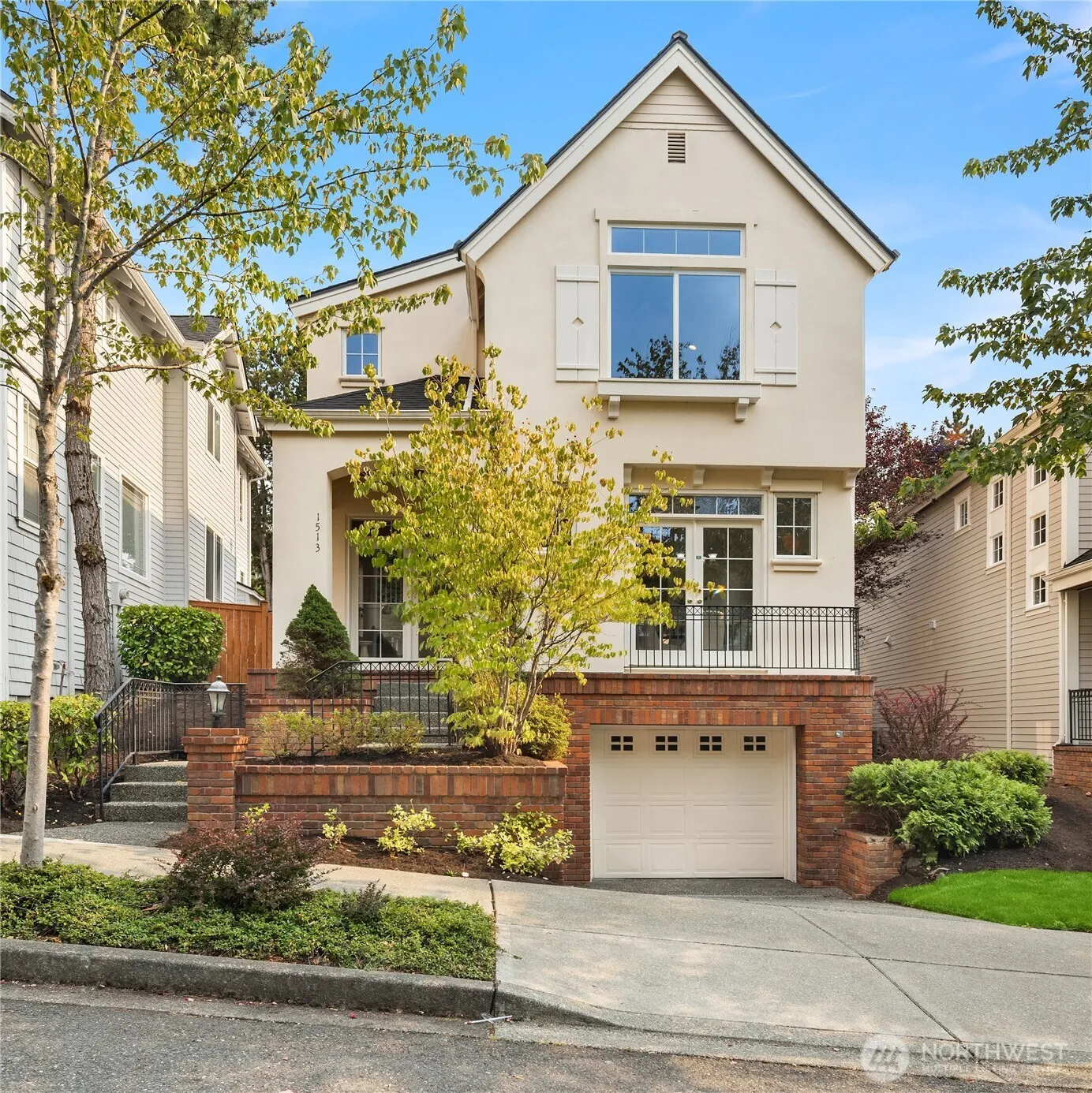 Property photo for 1513 Ne Iris Street, Issaquah