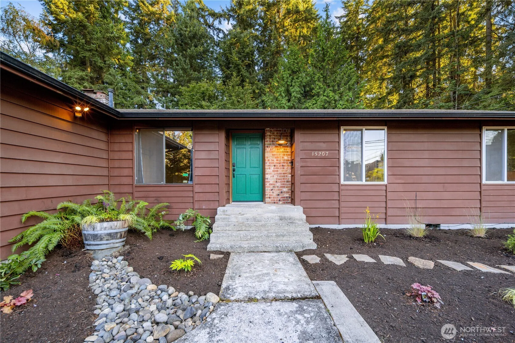 Property photo for 15207 94th Avenue E, Puyallup photo 3
