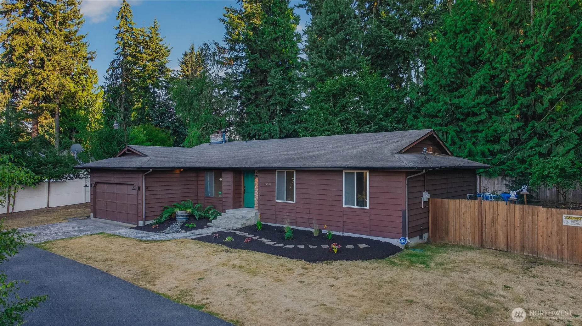 Property photo for 15207 94th Avenue E, Puyallup photo 2