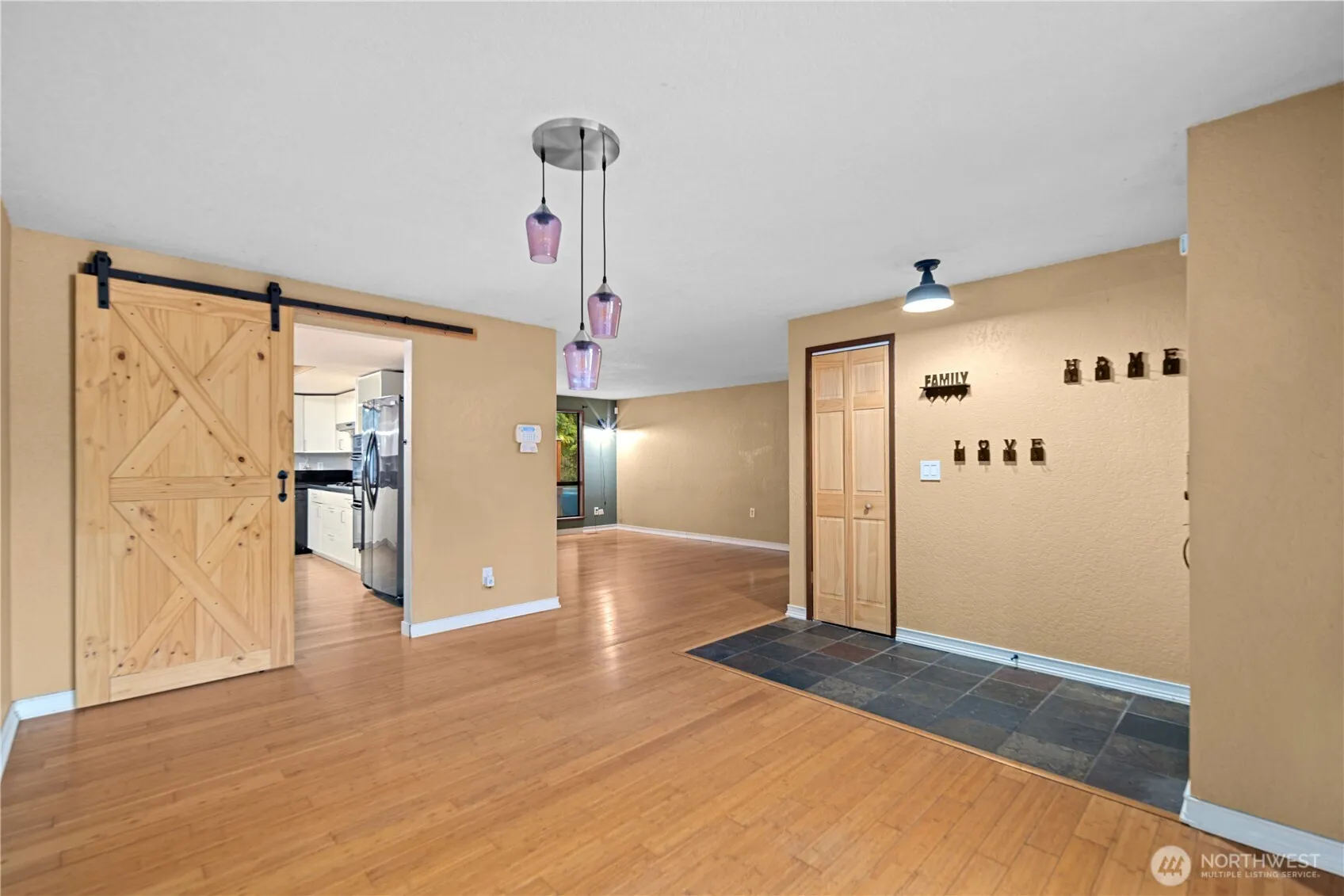 Property photo for 15207 94th Avenue E, Puyallup photo 5