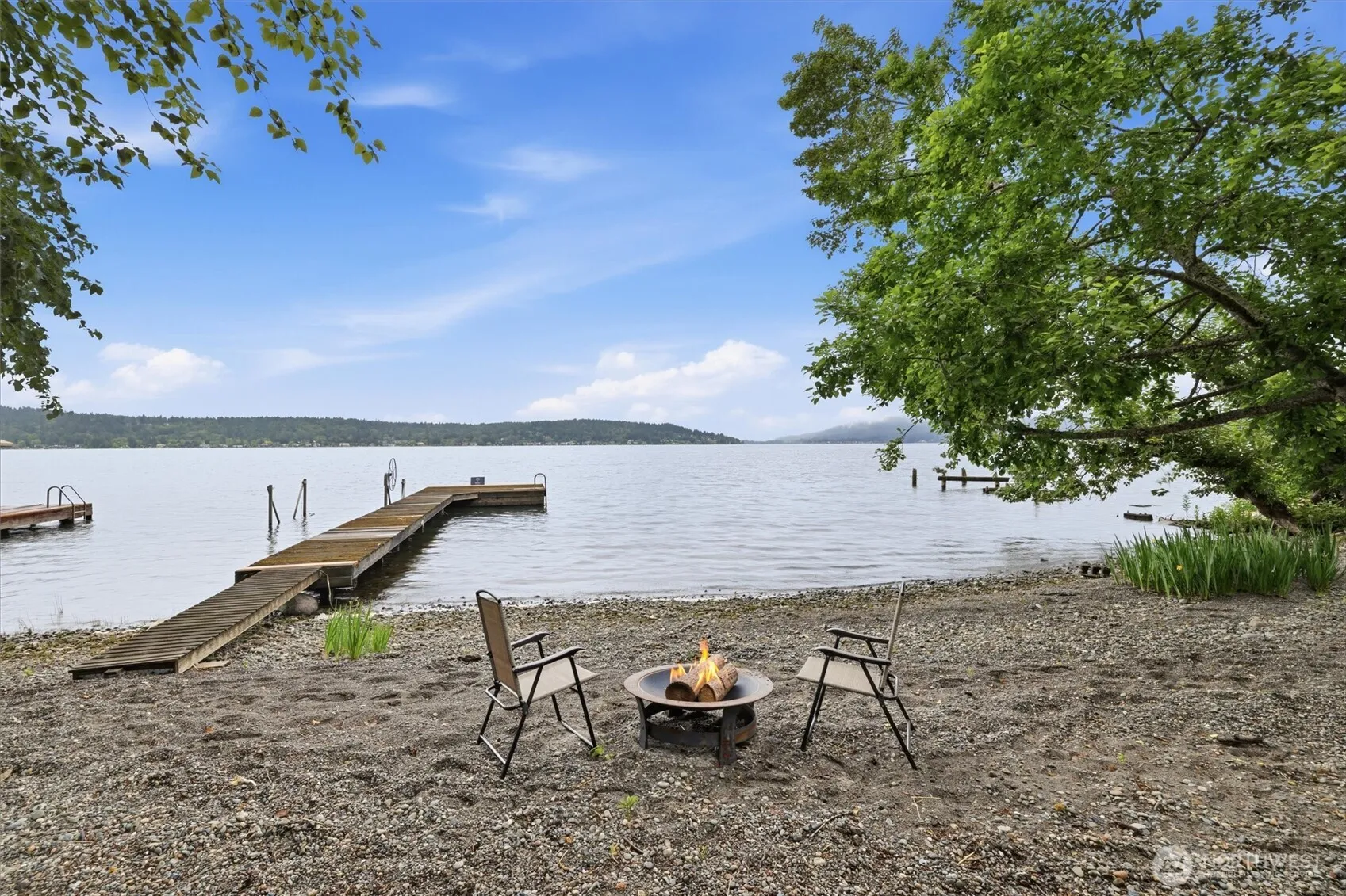 Property photo for 500 W Lake Sammamish Parkway Ne, Bellevue photo 4