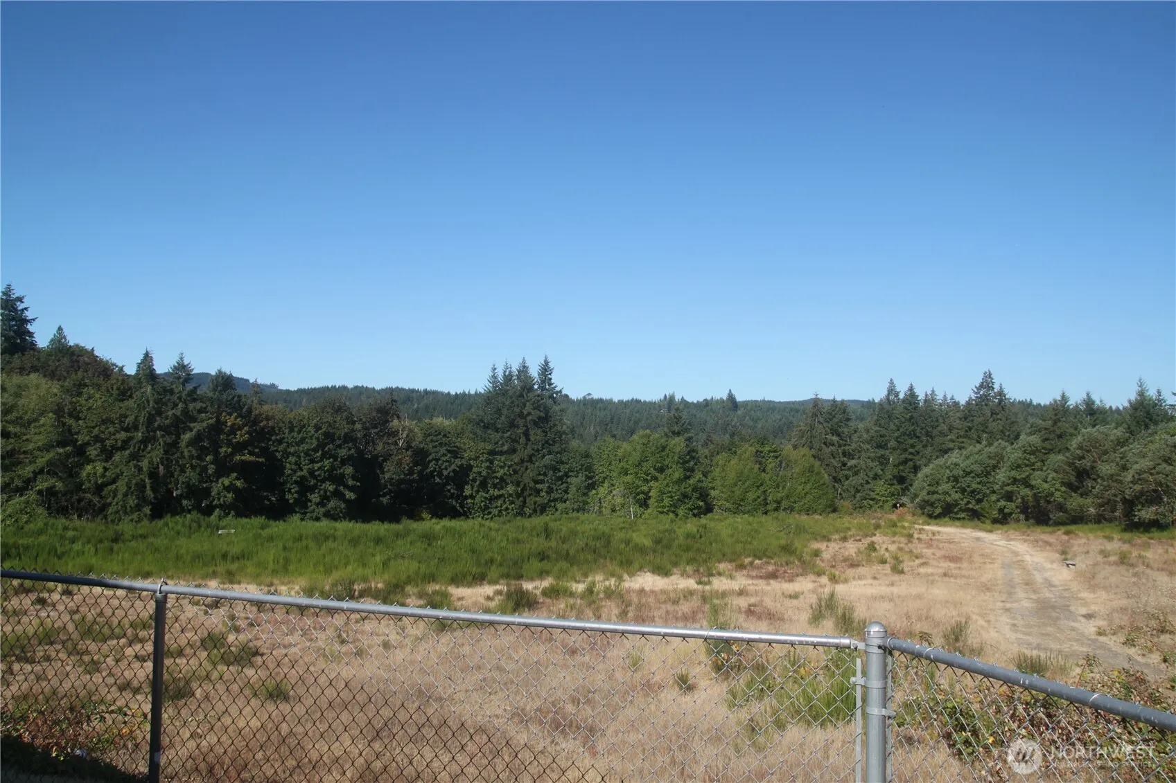 Property photo for 102 Sereno Circle Drive, Bremerton photo 4