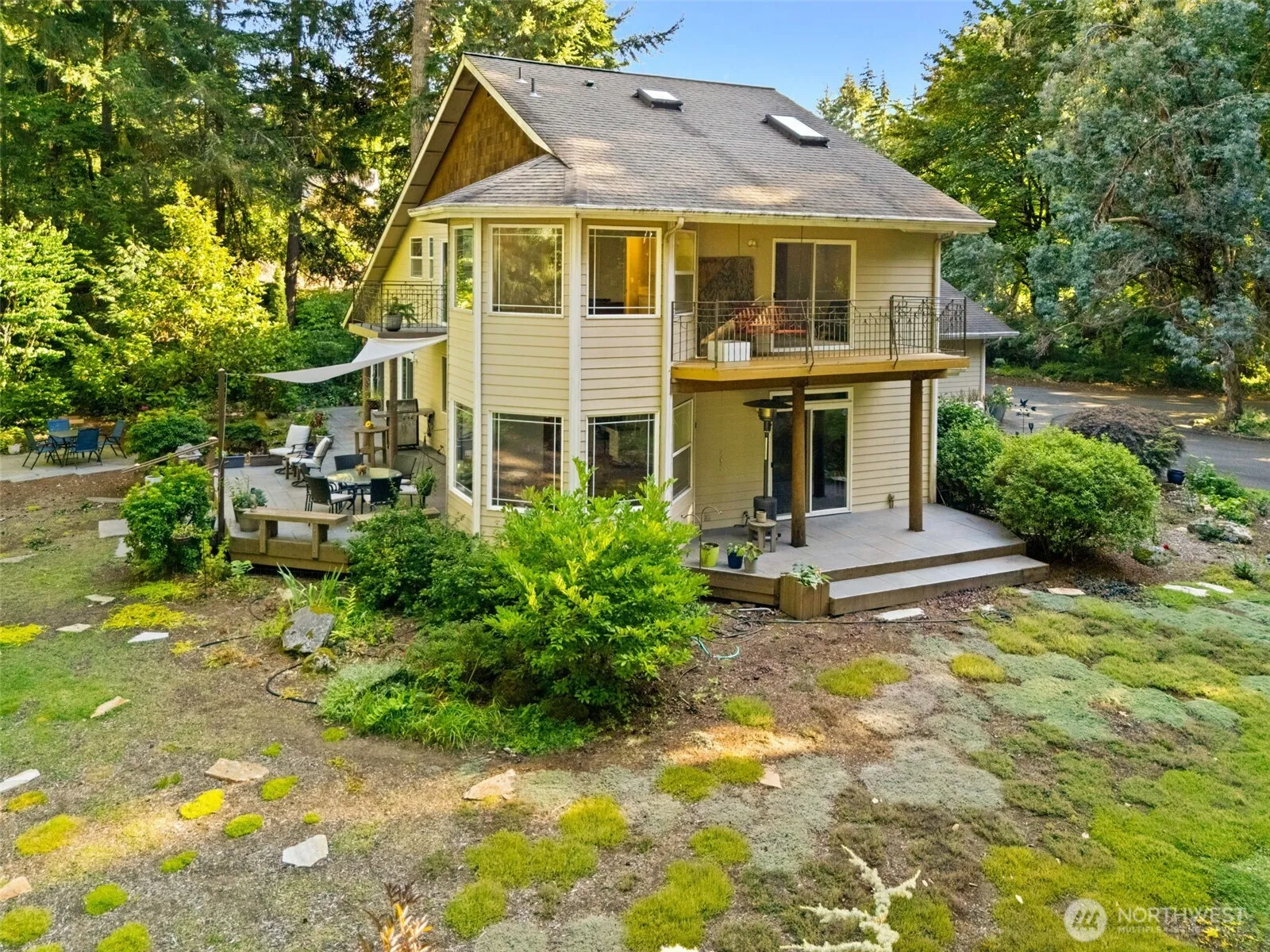 Property photo for 4648 D Milluhr Drive Ne, Olympia photo 3