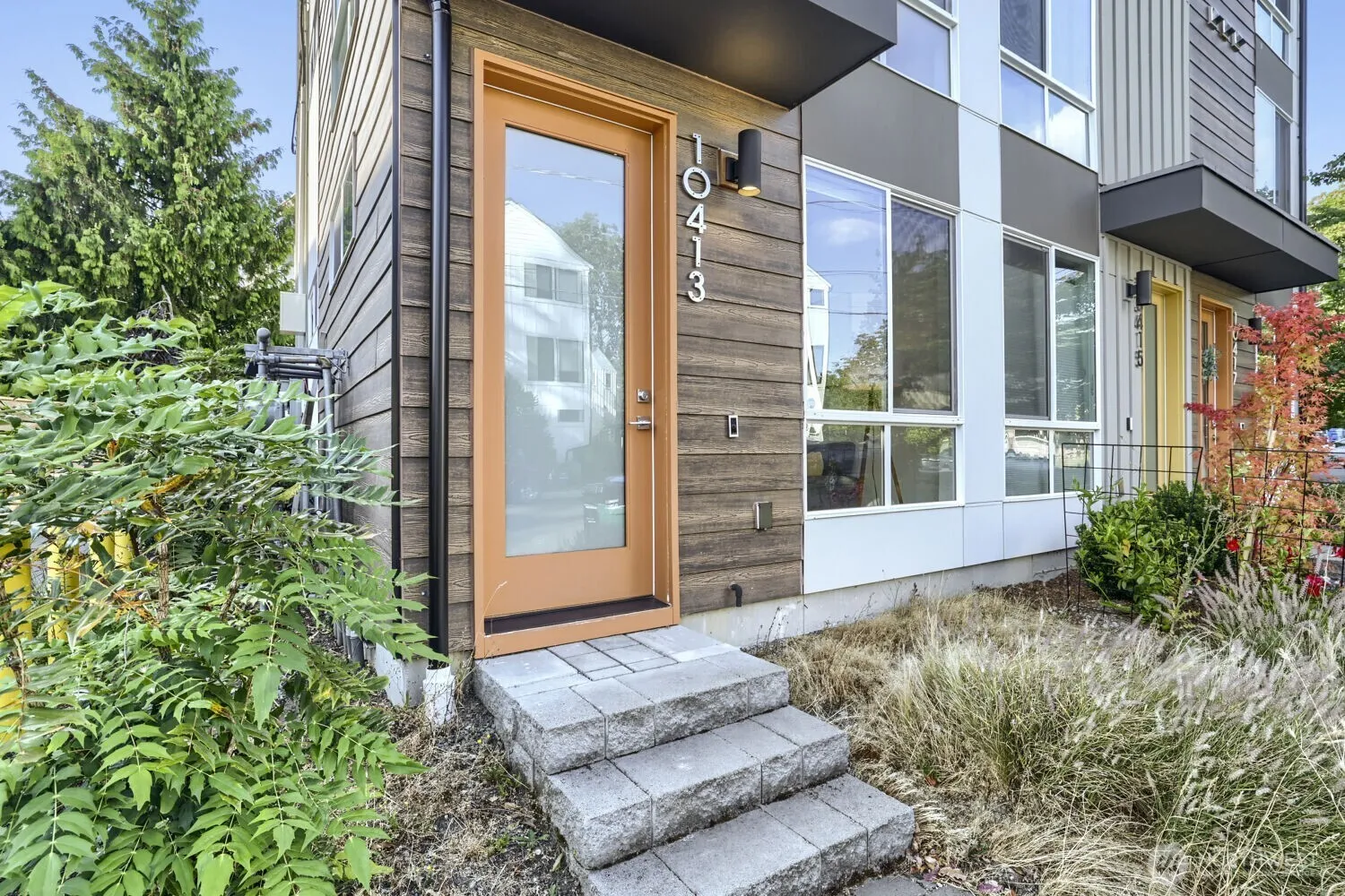 Property photo for 10413 Alderbrook Place Nw, Seattle