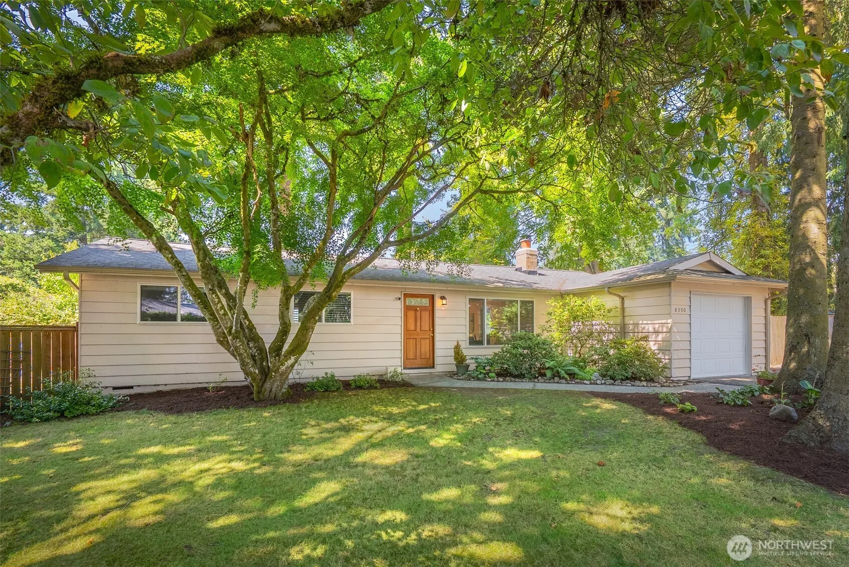 Property photo for 8300 Ne 146th Street, Kenmore