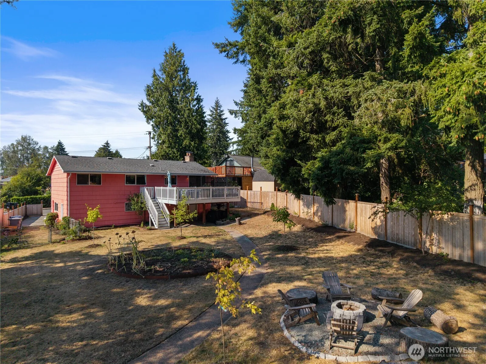 Property photo for 12661 Se 160th Street, Renton photo 2