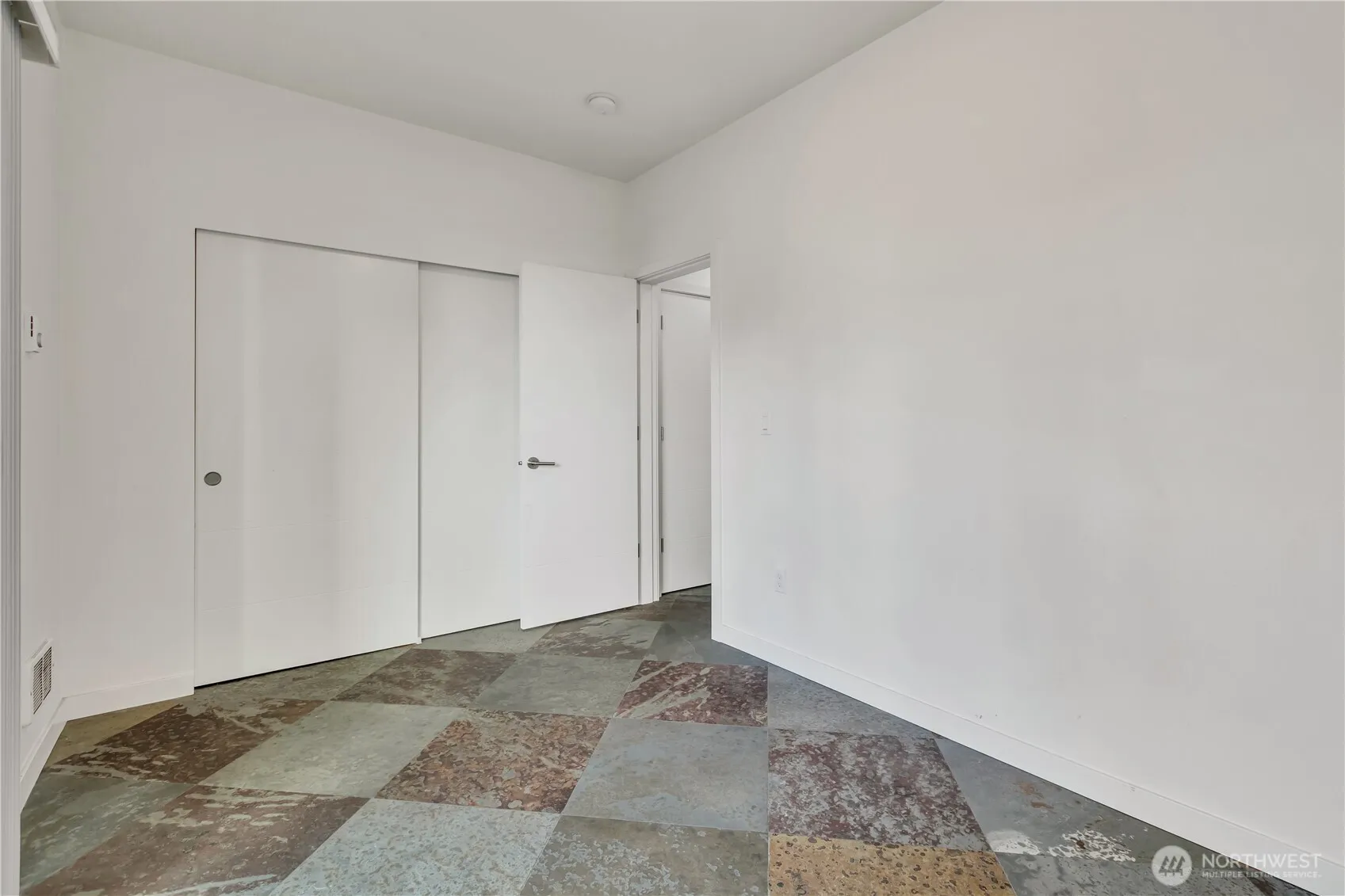 Property photo for 4206 S Greenbelt Station Drive, Seattle photo 4