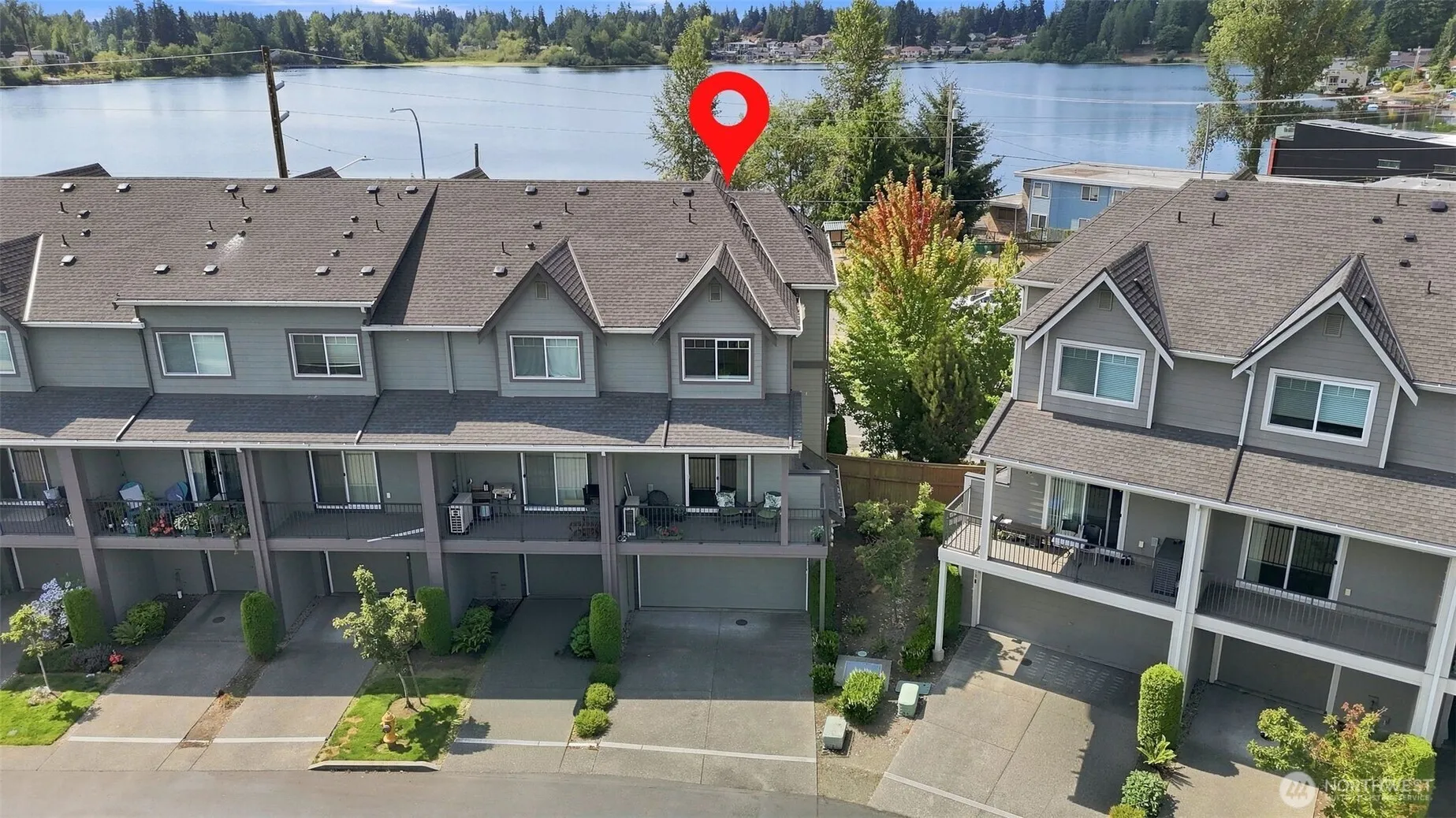 Property photo for 11220 19th Drive Se, Everett photo 2