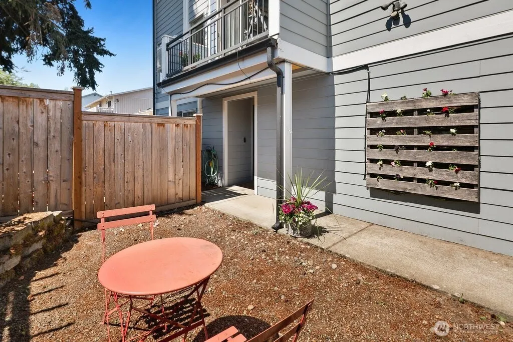 Property photo for 4237 S Bozeman Street #d, Seattle photo 2
