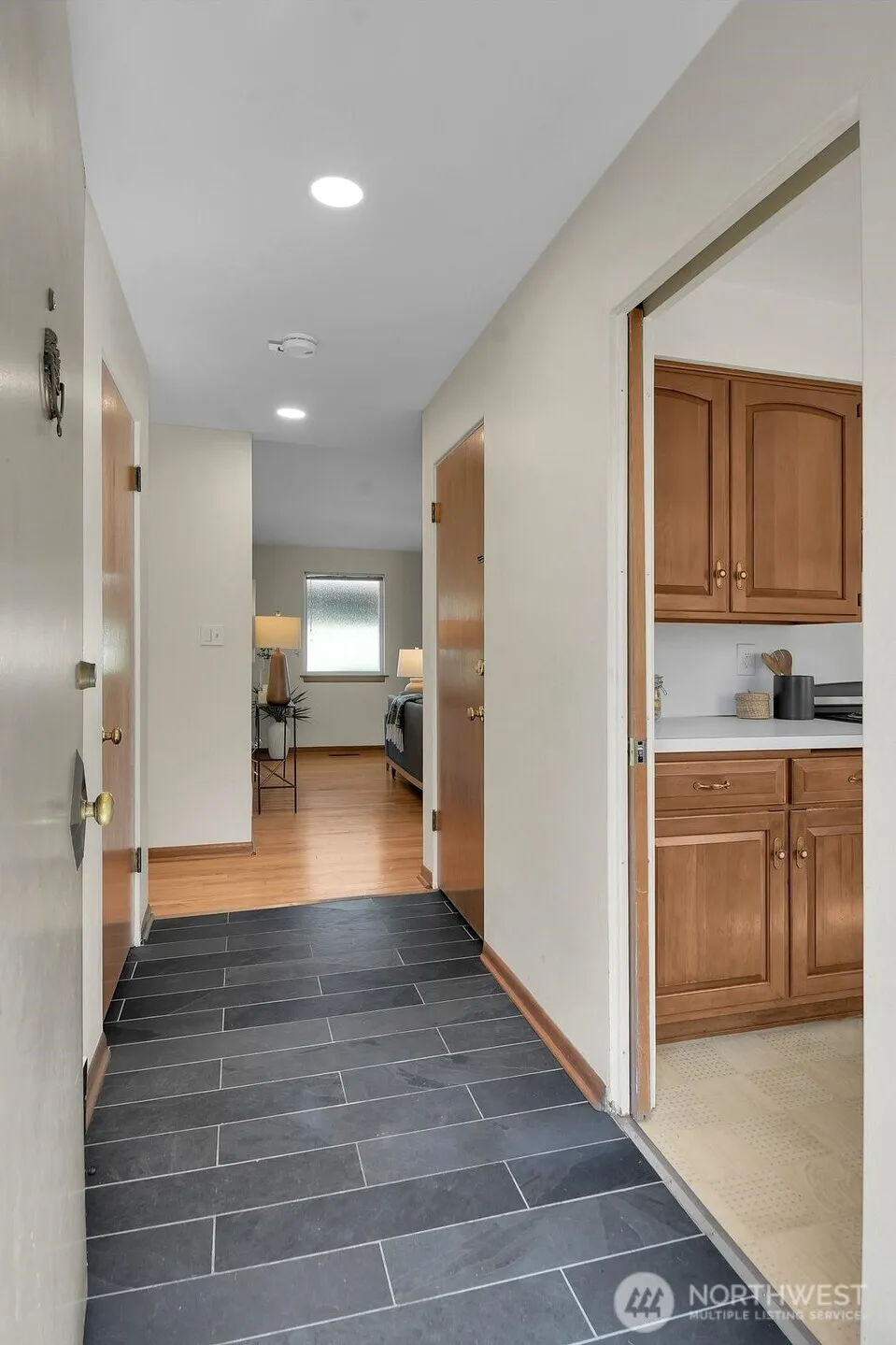 Property photo for 1714 Ne Brockman Place, Seattle photo 3