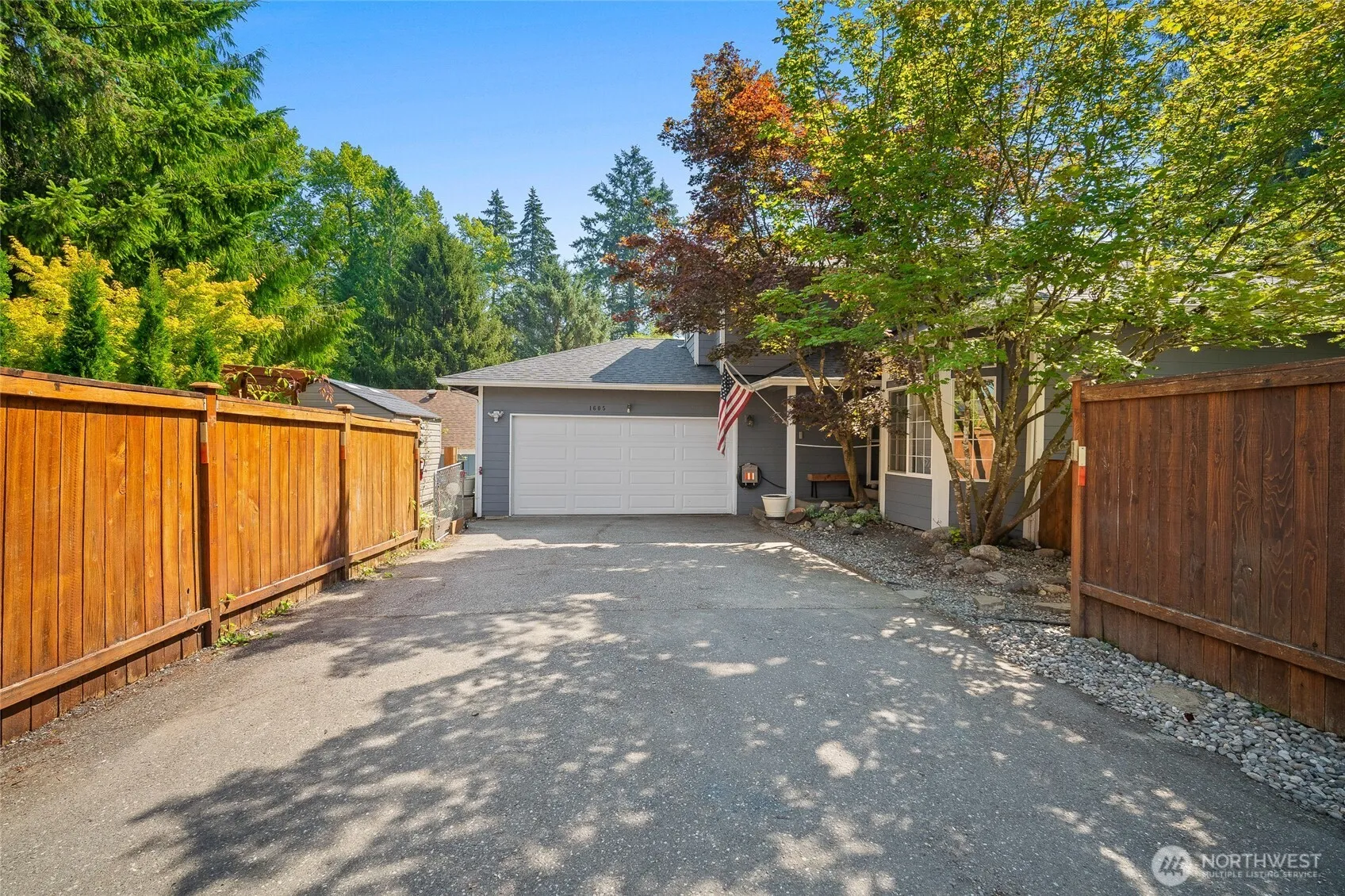 Property photo for 1605 131st Drive Ne, Lake Stevens photo 3