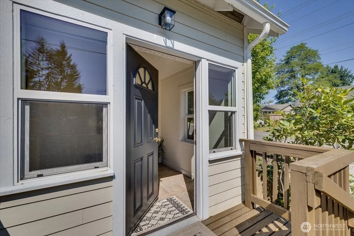 Property photo for 402 W Galena Street, Granite Falls photo 5