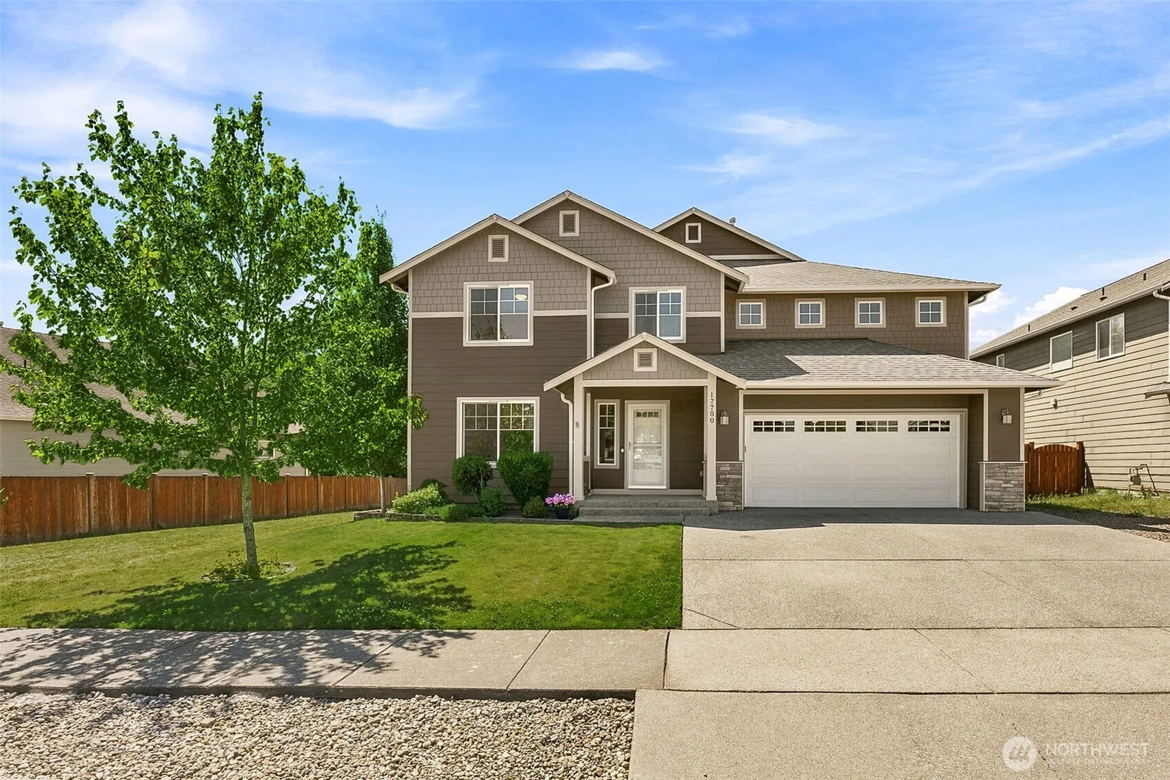 Property photo for 17700 82nd Drive Ne, Arlington