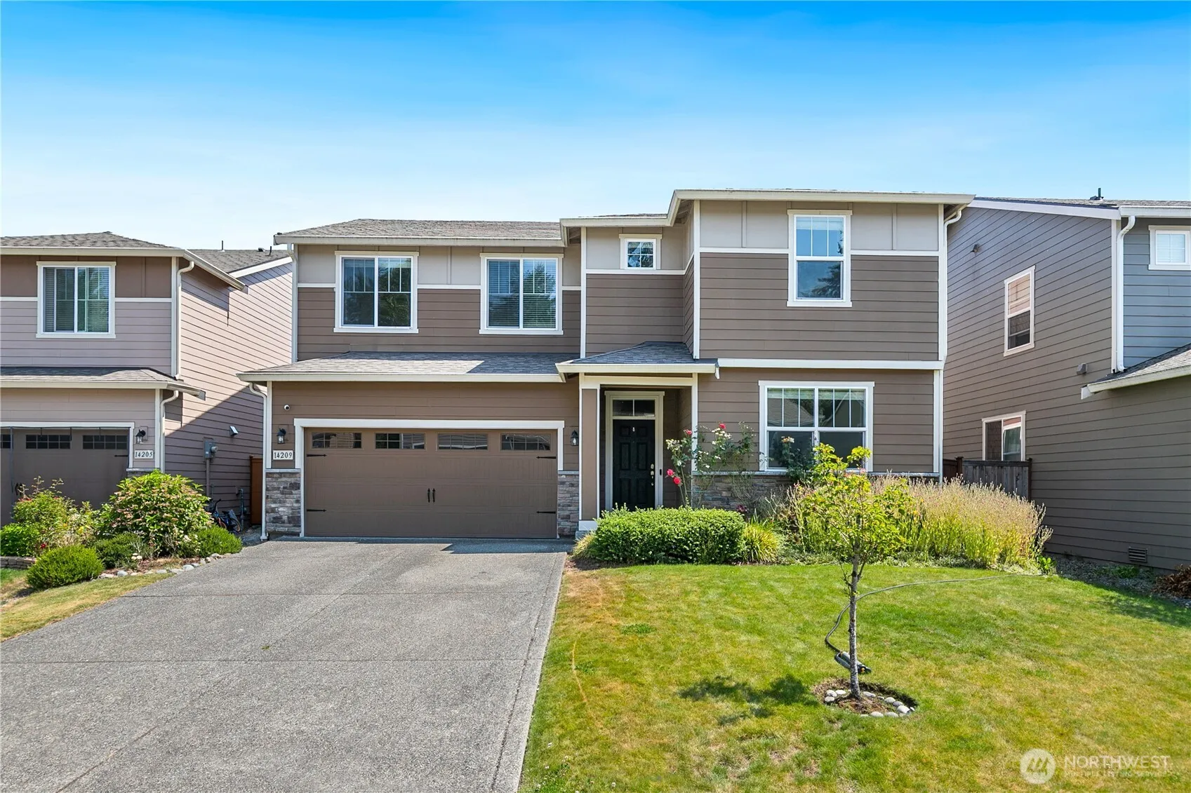Property photo for 14209 67th Avenue E, Puyallup