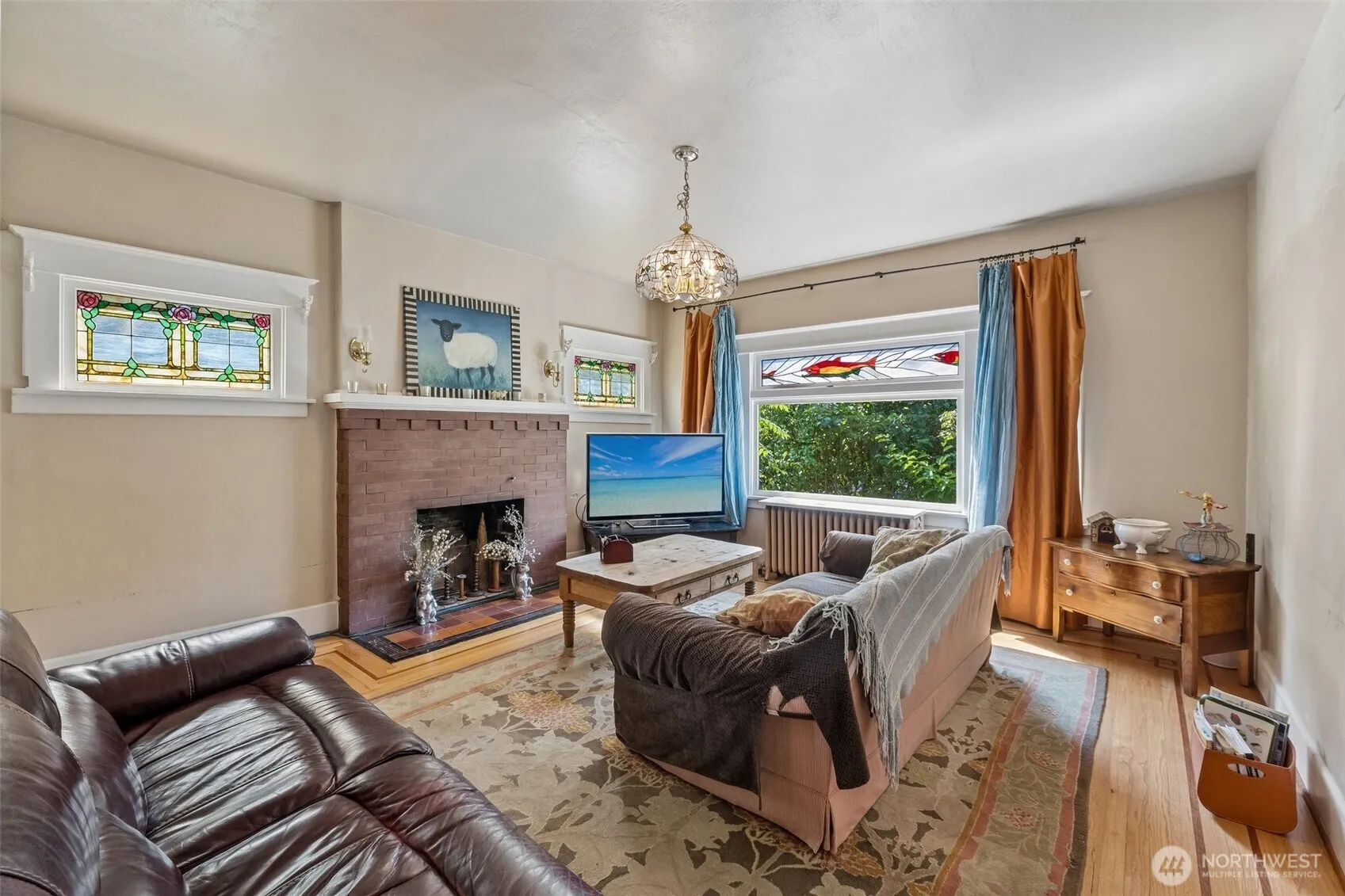 Property photo for 130 29th Avenue, Seattle photo 3
