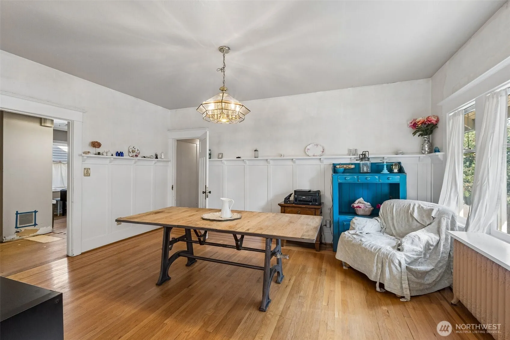 Property photo for 130 29th Avenue, Seattle photo 5