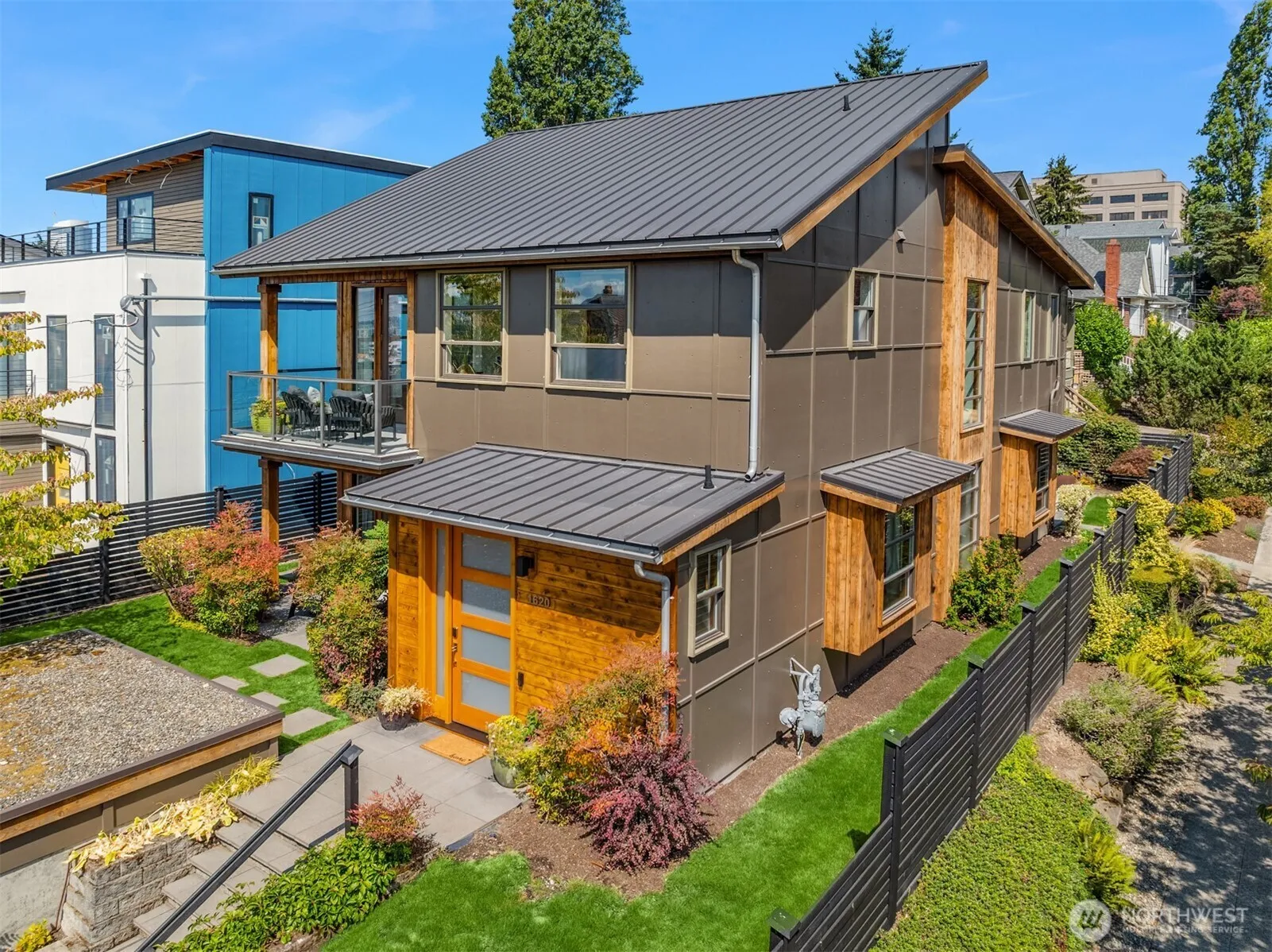 Property photo for 1620 E Alder Street, Seattle photo 5
