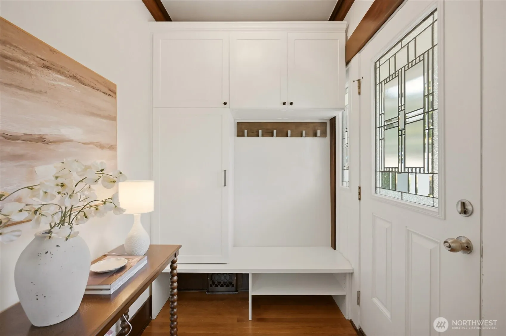 Property photo for 2716 Warren Avenue N, Seattle photo 5