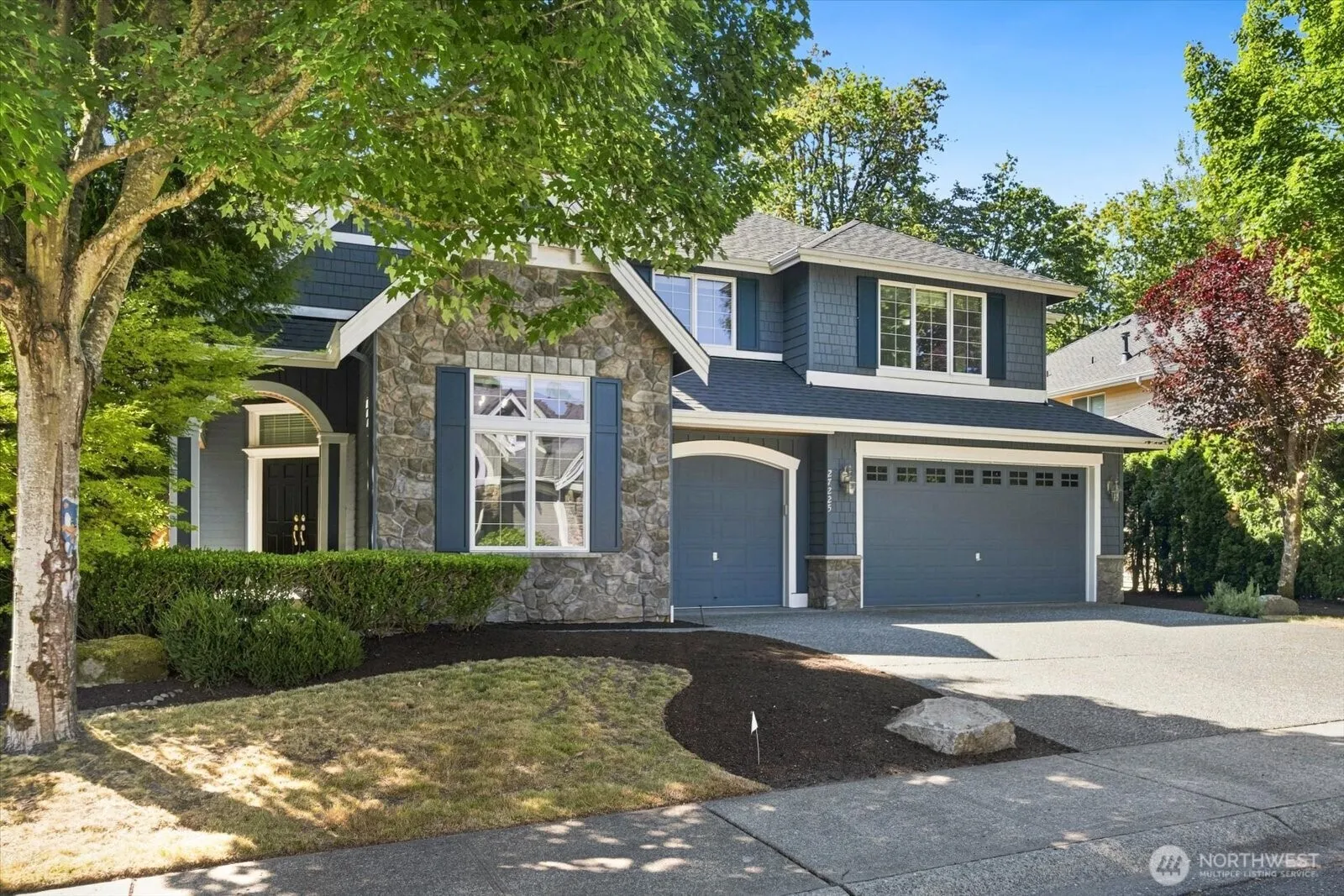Property photo for 27225 Se 13th Place, Sammamish photo 2