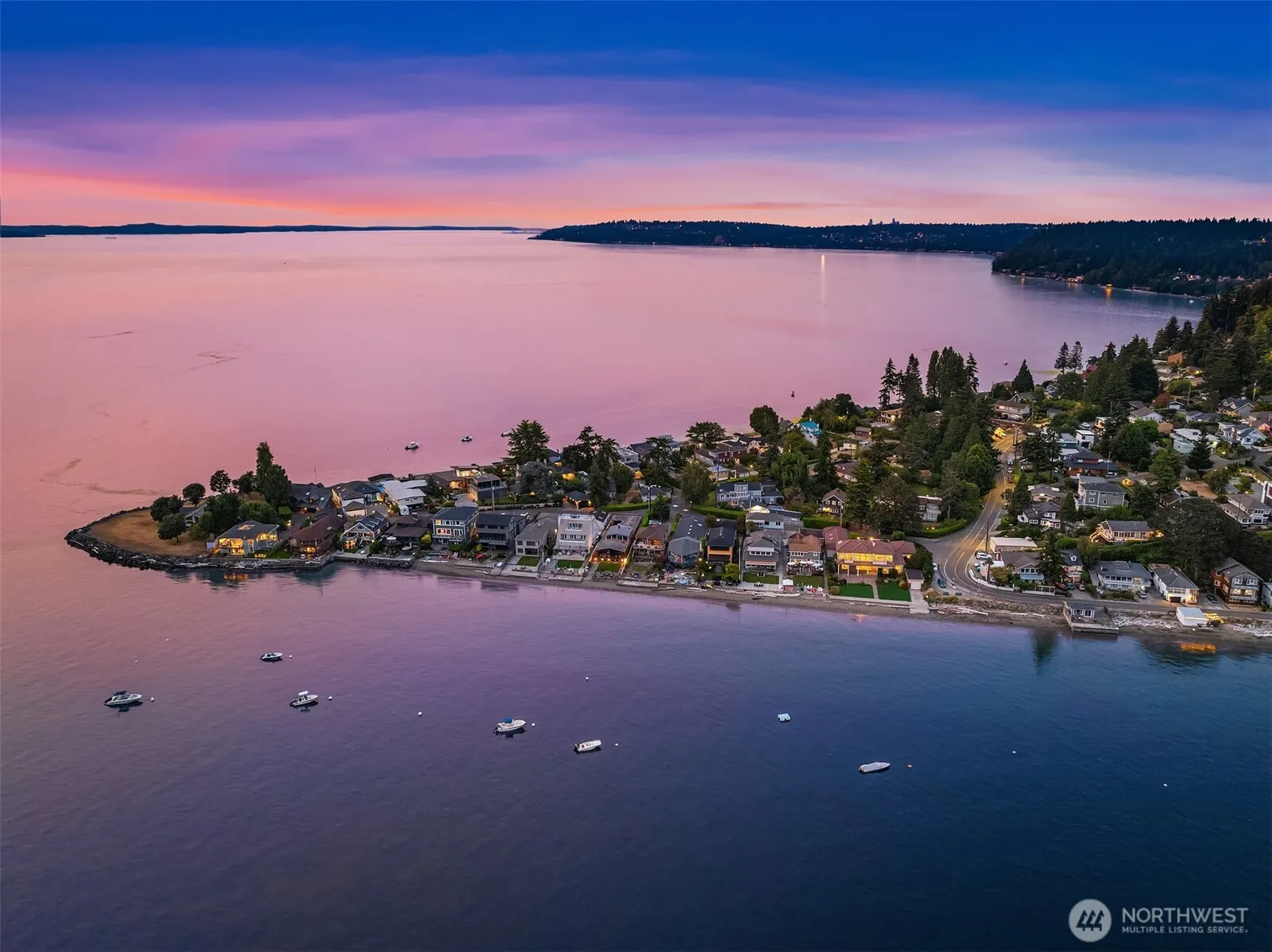 Property photo for 3705 Sw 171st Street, Burien photo 2