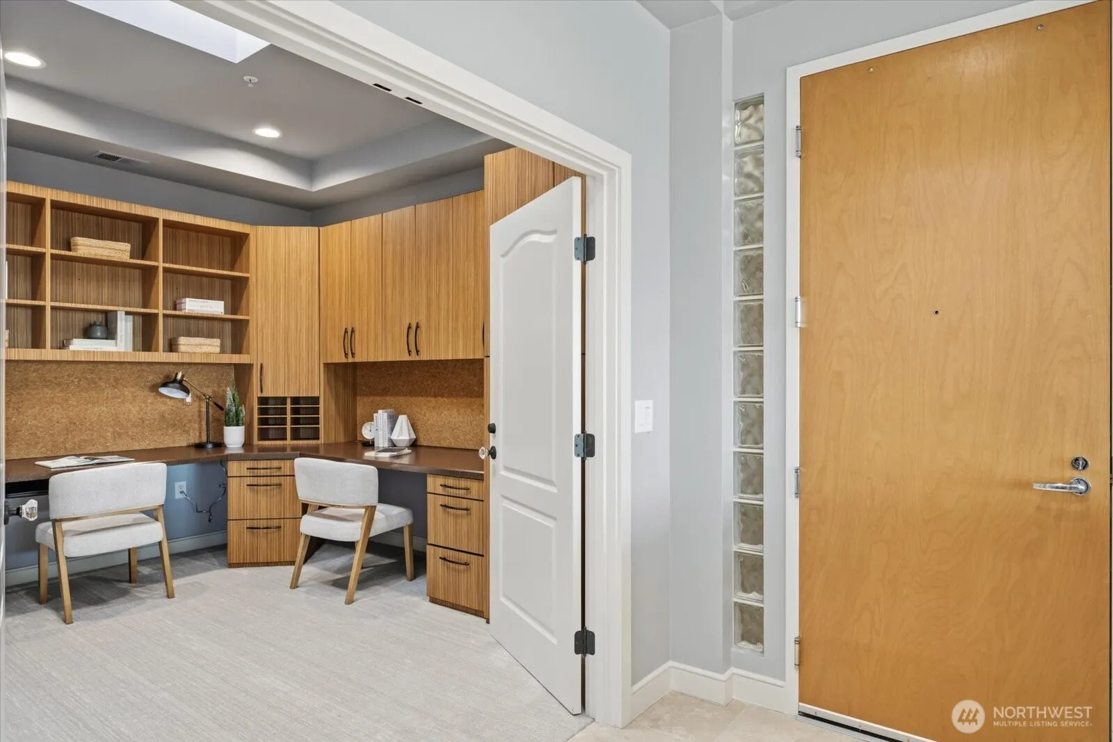 Property photo for 5726 Lake Washington Boulevard Ne #3001, Kirkland photo 4