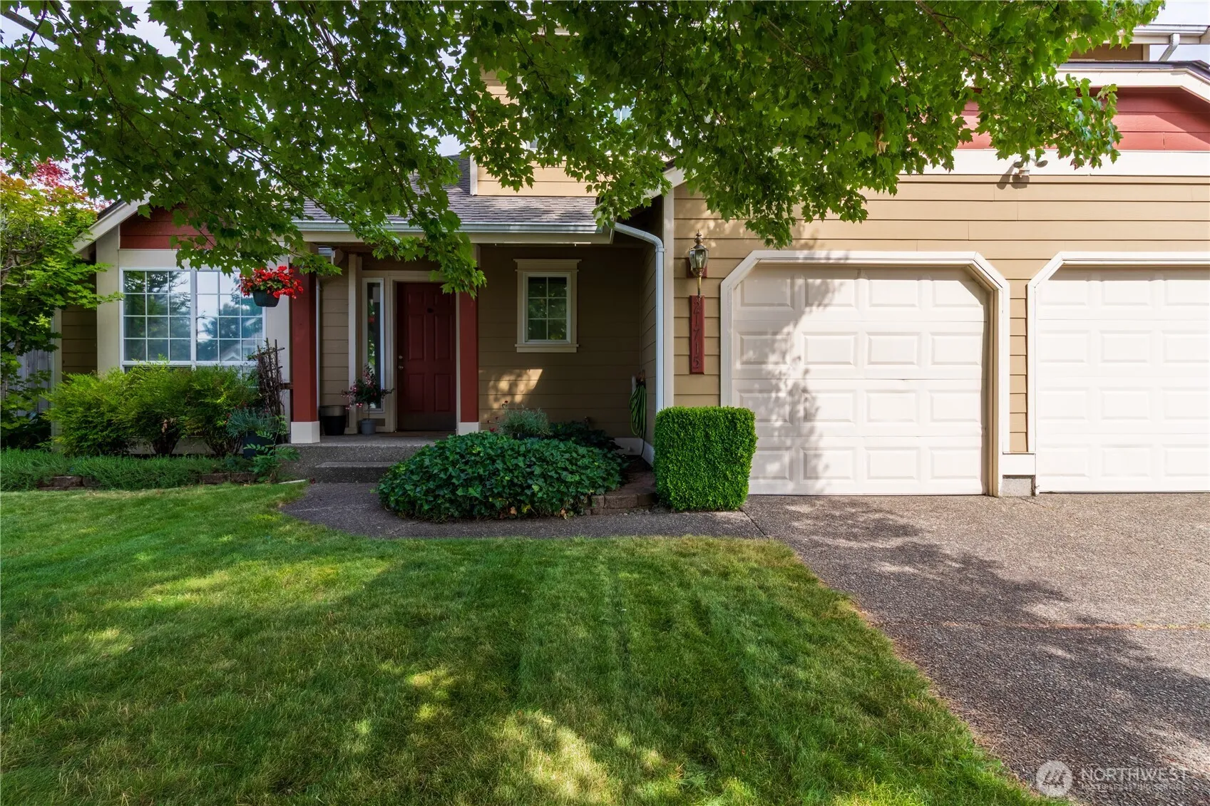 Property photo for 21715 43rd Avenue Ct E, Spanaway photo 2