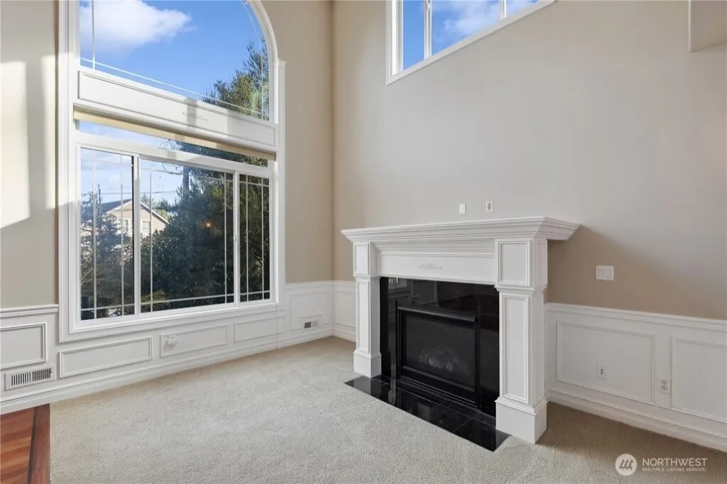 Property photo for 15025 Se 43rd St, Bellevue photo 5