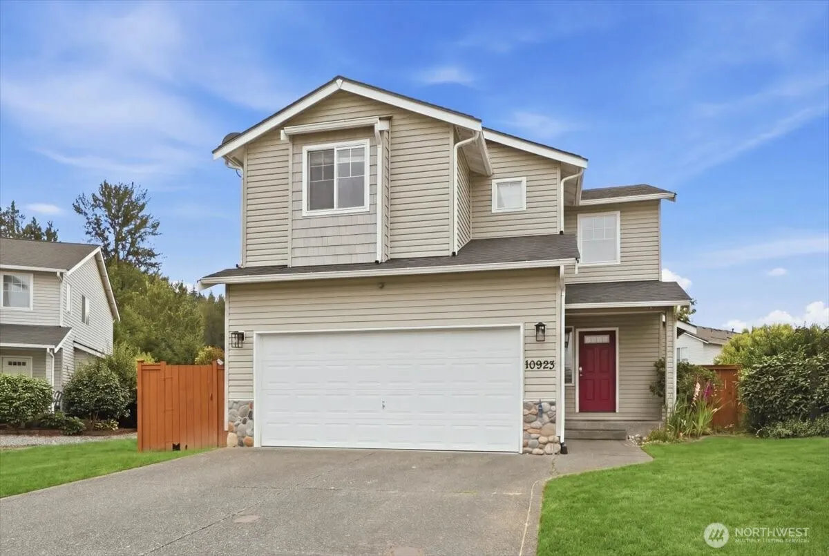 Property photo for 10923 185th Avenue E, Bonney Lake photo 2