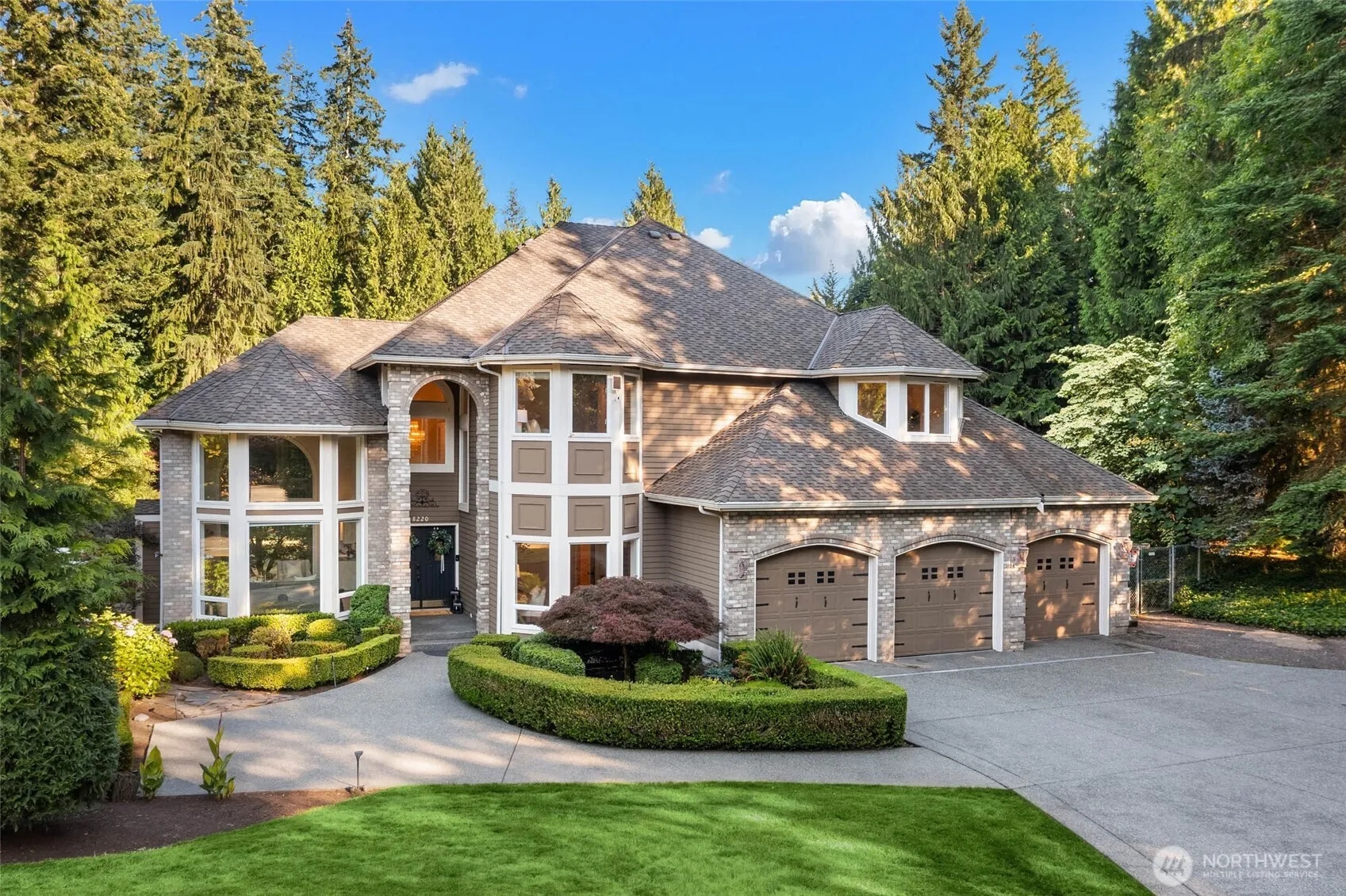 Property photo for 8220 228th Street Se, Woodinville photo 4