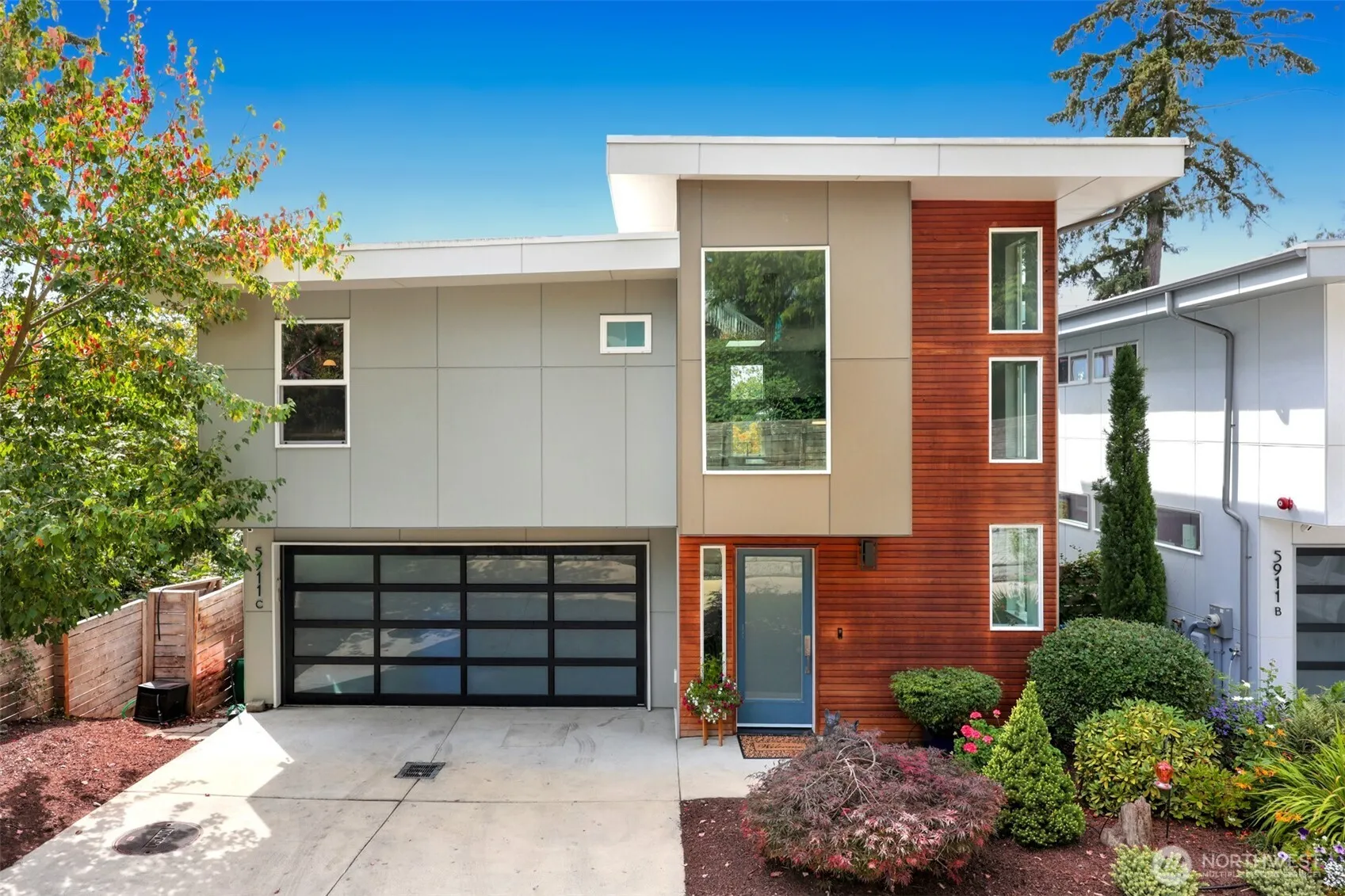 Property photo for 5911 21st Avenue Sw #c, Seattle