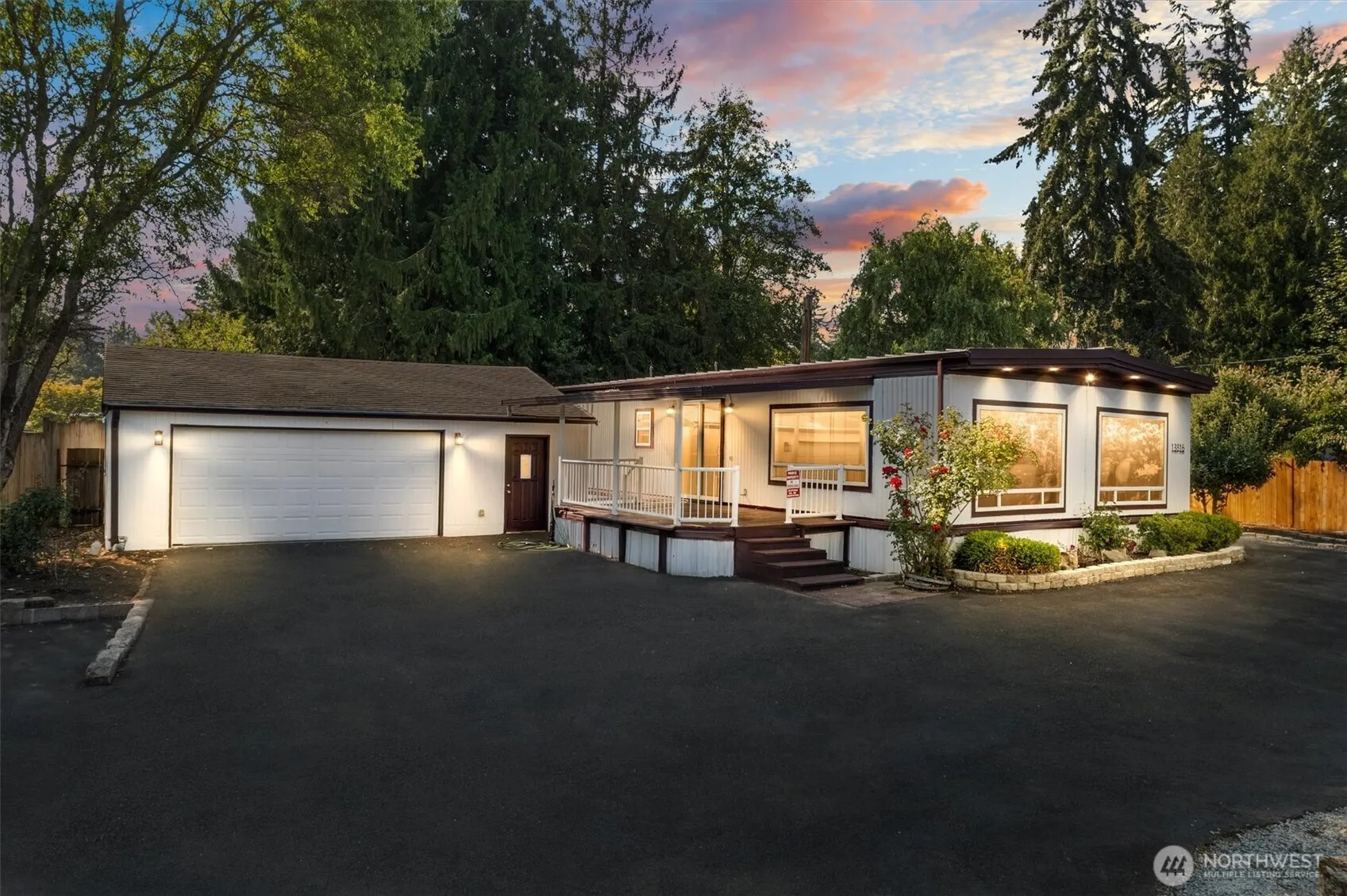 Property photo for 13816 51st Avenue E, Tacoma