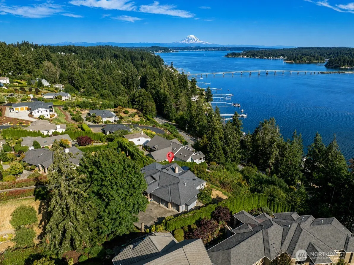 Property photo for 8818 30th Street Ct Nw, Gig Harbor photo 2