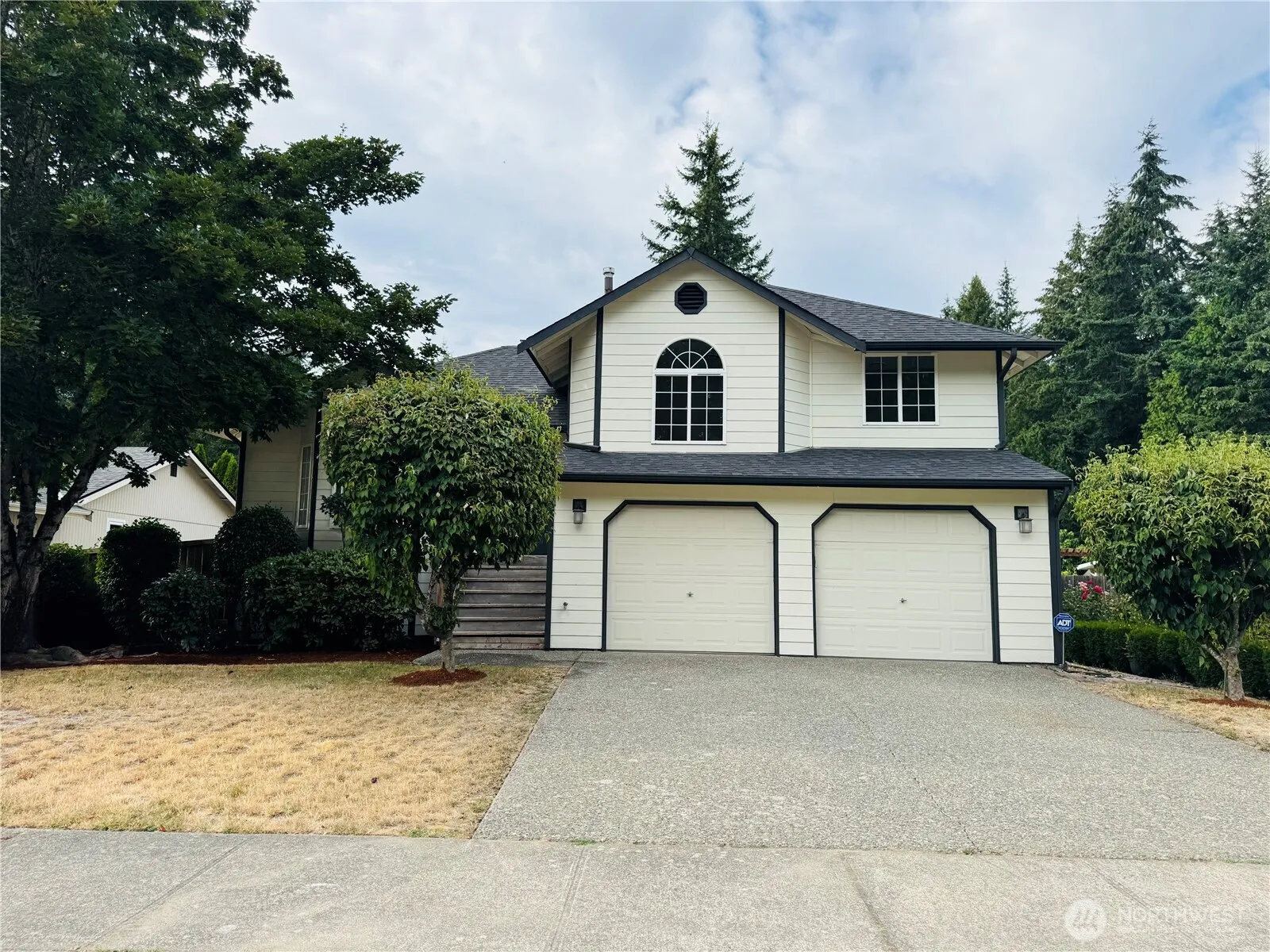 Property photo for 14116 Se 188th Way, Renton photo 2